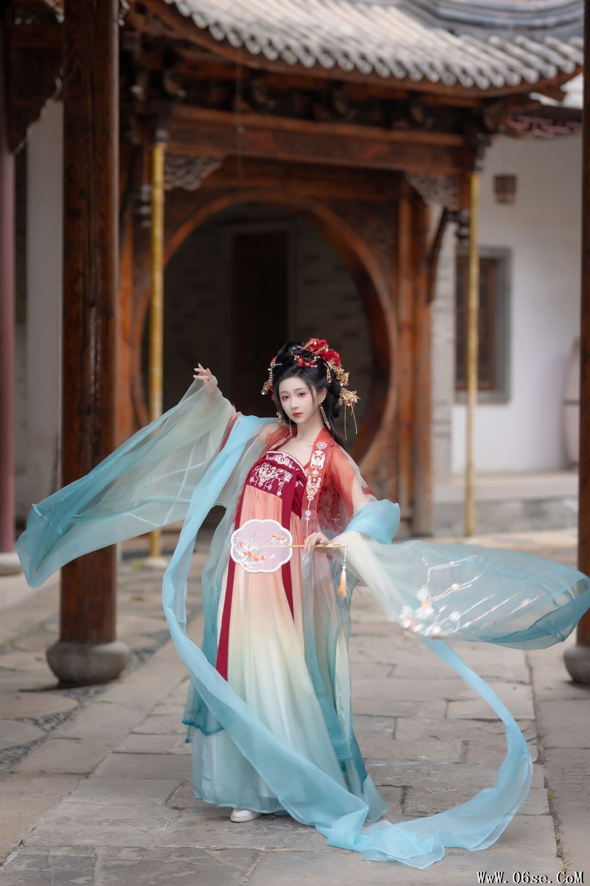 图片[24]-YiTuYu艺图语 Vol.7208 Qi Luo Sheng De Xiao Su Su[28P]-六色网