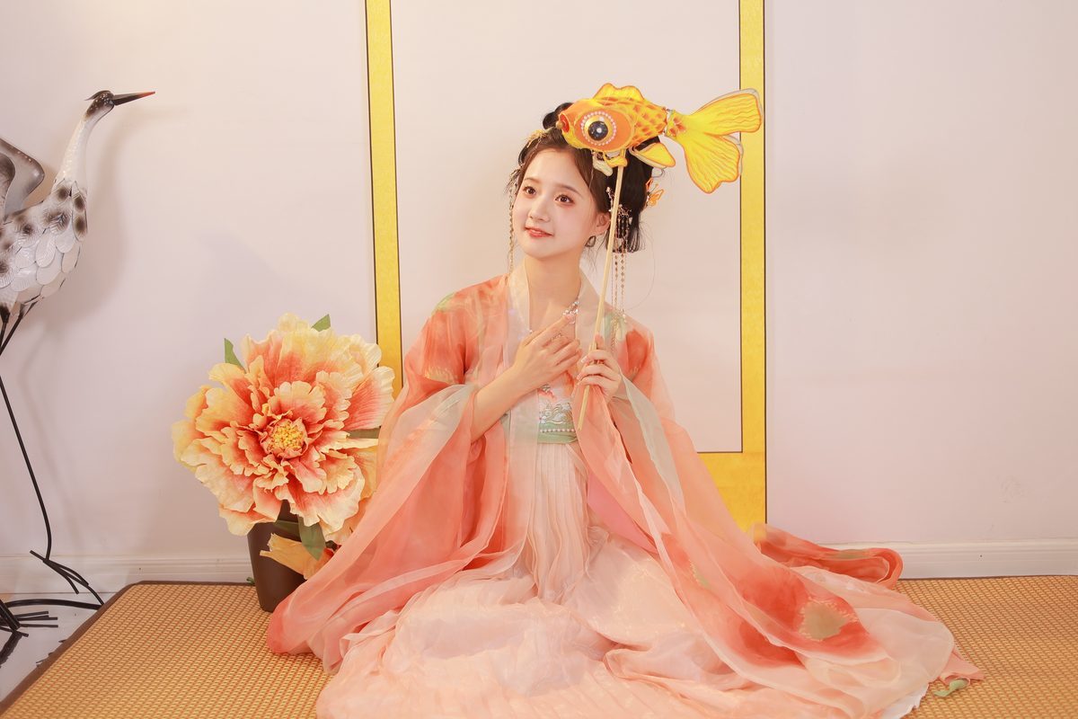 图片[13]-YiTuYu艺图语 Vol.4658 You Er Bai Bai[32P]-六色网