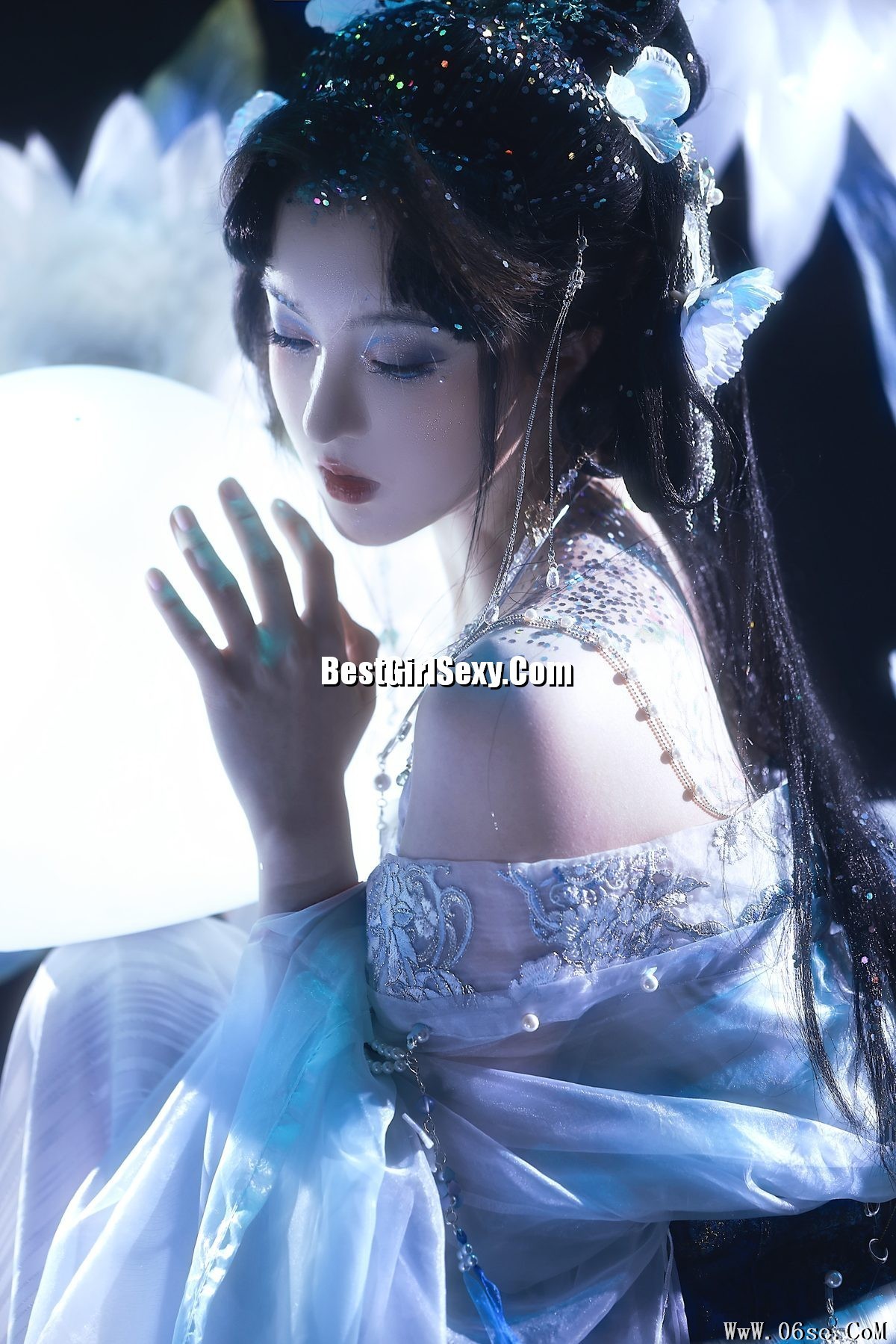 图片[11]-YiTuYu艺图语 Vol.3478 Tian Qing Hou De Ying Hua Hua[22P]-六色网