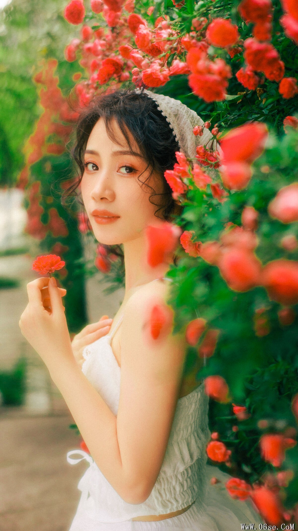 图片[23]-YiTuYu艺图语 Vol.7184 Ju Zi[26P]-六色网
