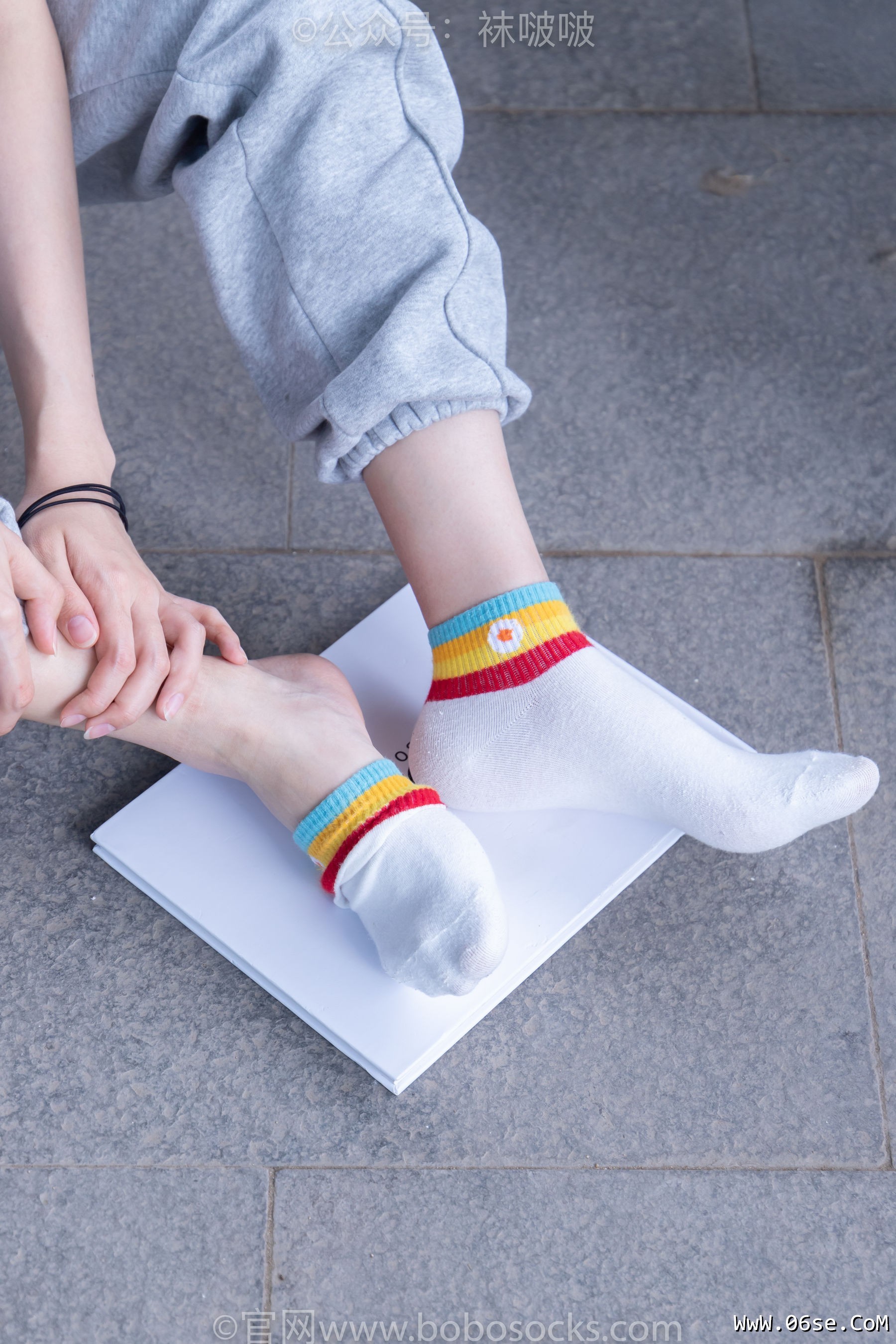 图片[86]-BoBoSocks袜啵啵 No.012 泡芙-运动鞋、白棉袜、裸足[132P]-六色网