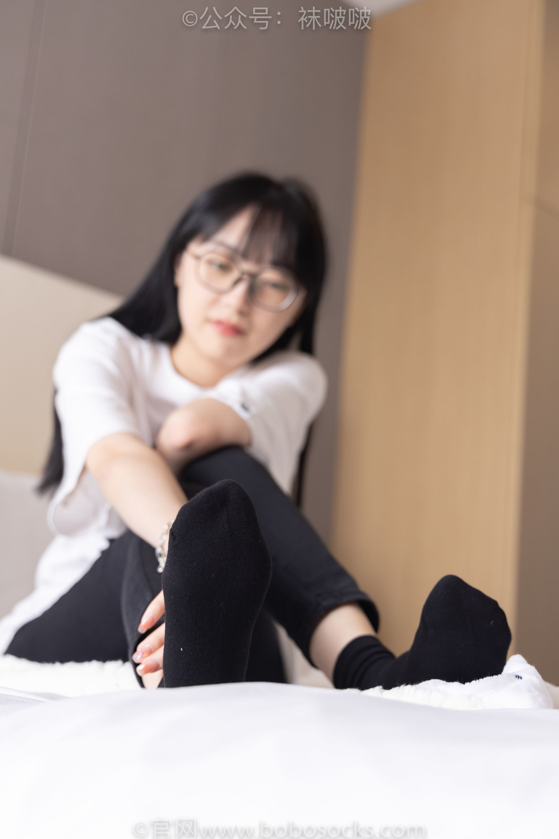 图片[131]-BoBoSocks袜啵啵 No.055 稚予-斯凯奇运动鞋、白棉袜、黑棉袜[139P]-六色网