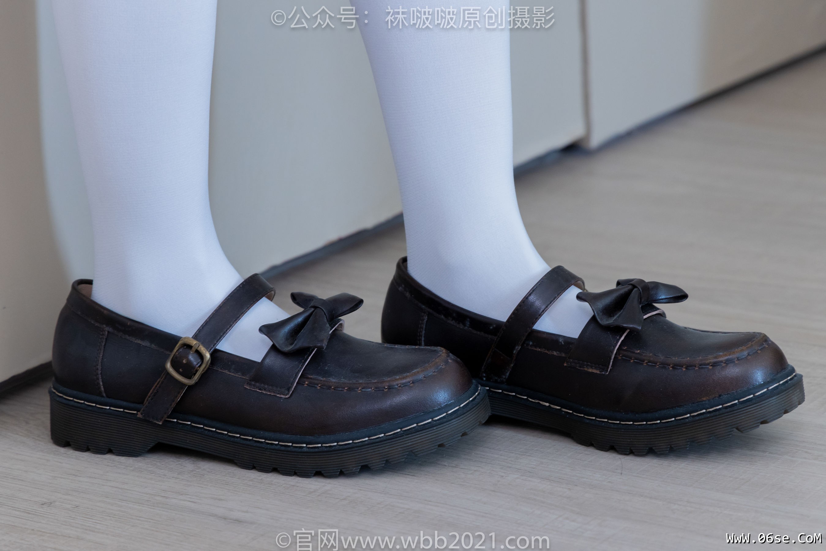 图片[2]-BoBoSocks袜啵啵 No.325 甜甜圈 -皮鞋、厚白丝[145P]-六色网