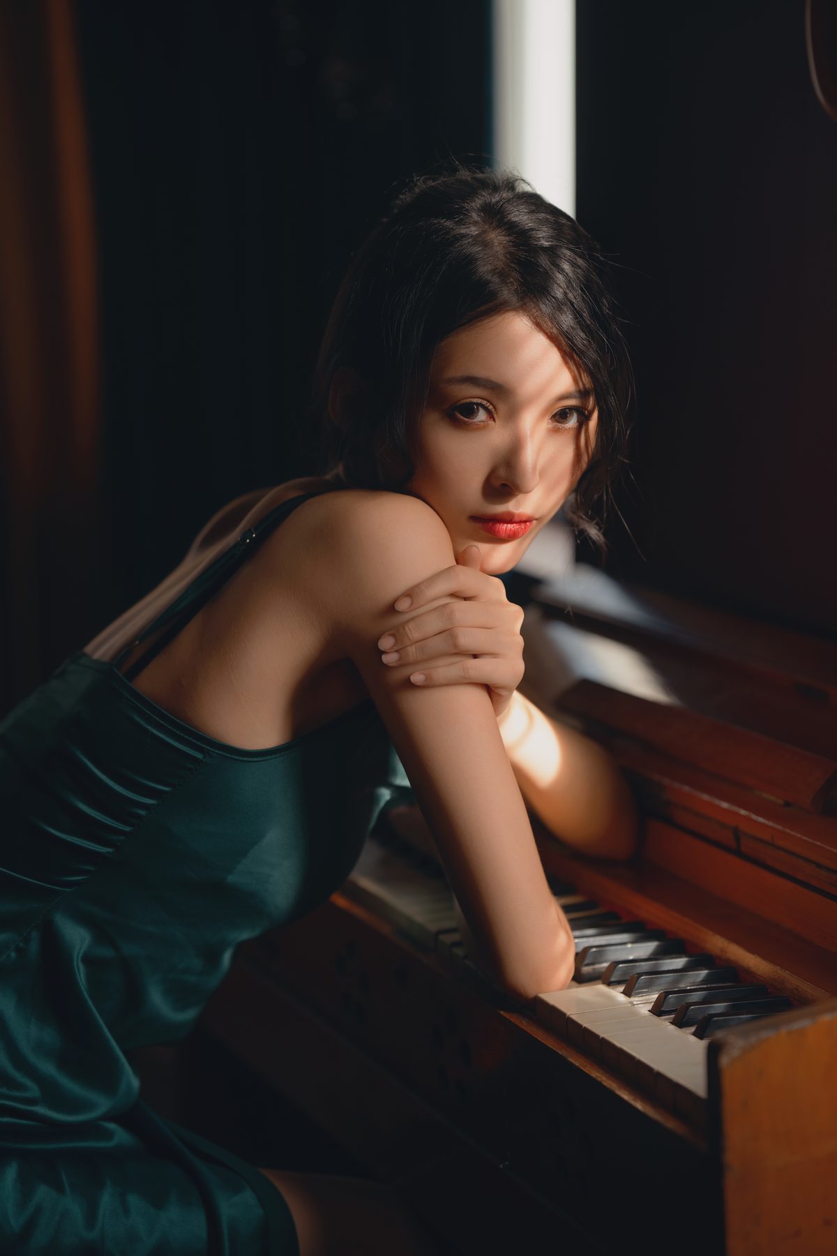 图片[17]-YiTuYu艺图语 Vol.6216 Xiao G[26P]-六色网