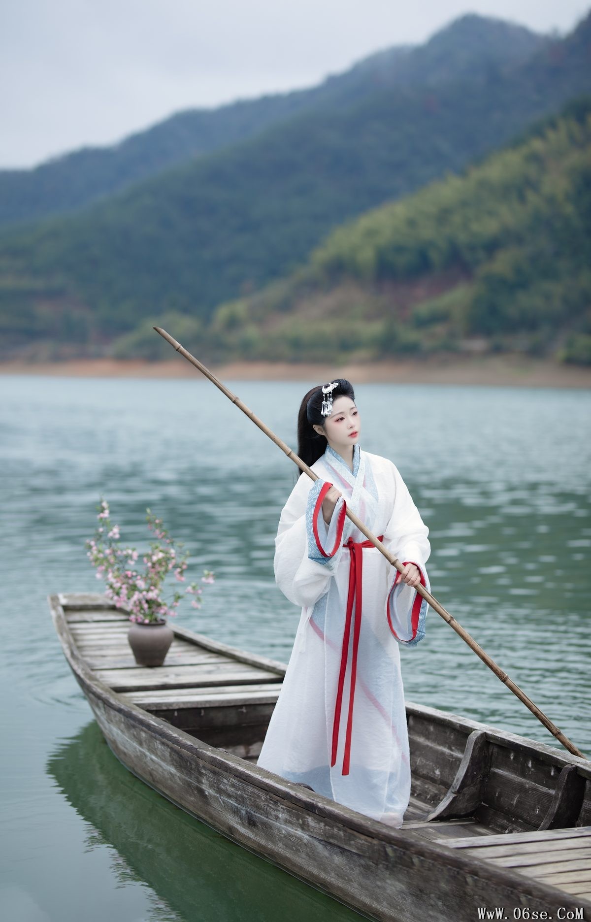 图片[16]-YiTuYu艺图语 Vol.5040 Yun Yun De Hei Yan Quan Er[24P]-六色网