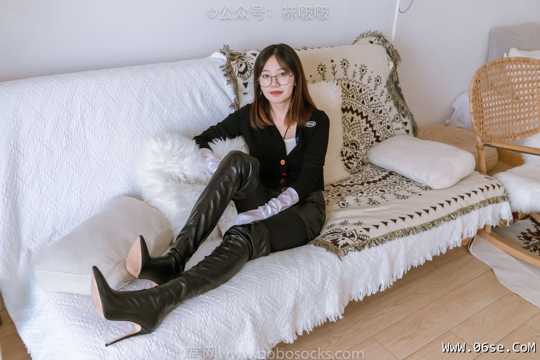 图片[27]-BoBoSocks袜啵啵 No.041 小甜豆-高跟长靴、黑色踩脚裤、肉丝[140P]-六色网