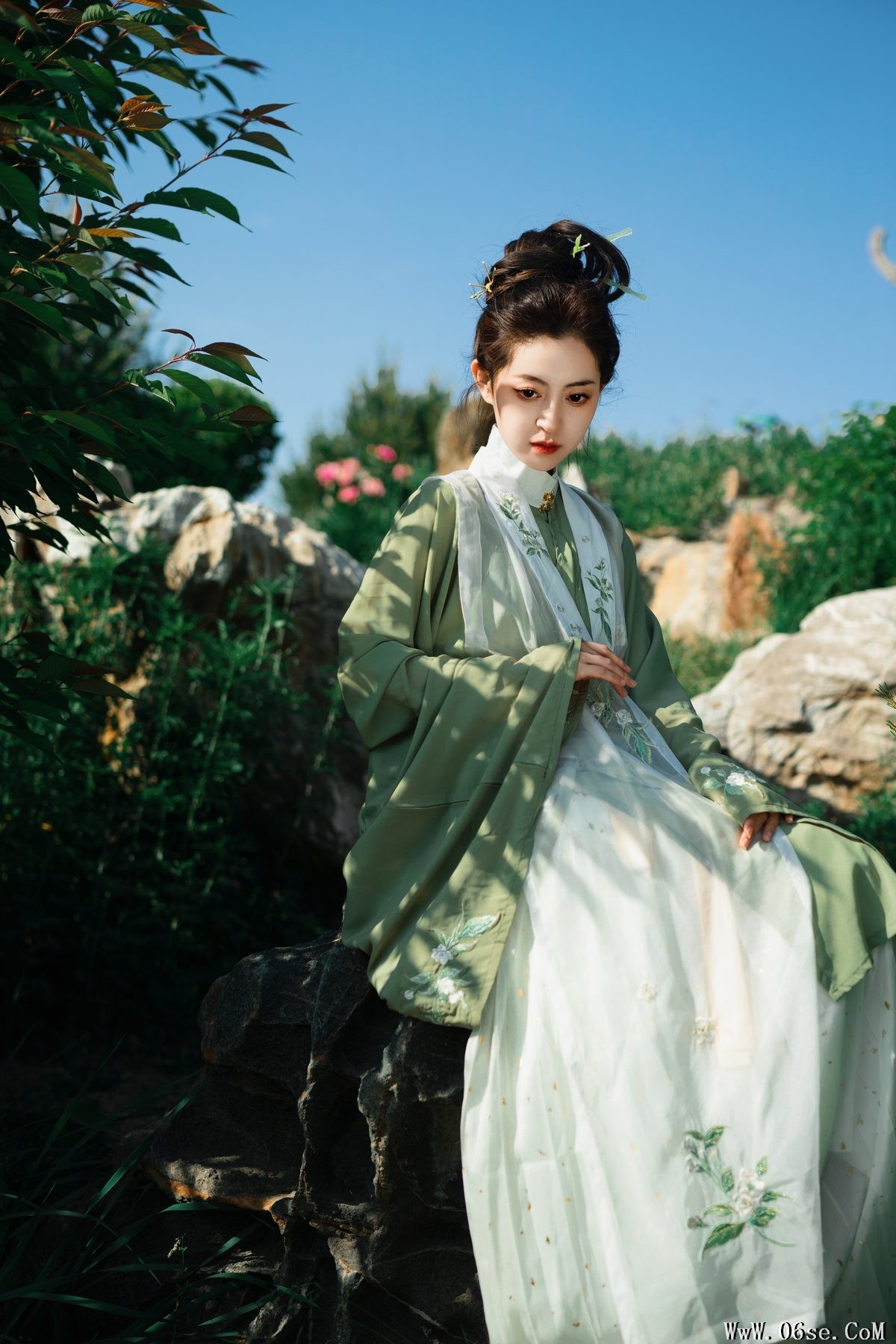 图片[4]-YiTuYu艺图语 Vol.4607 Yi Xuan[58P]-六色网