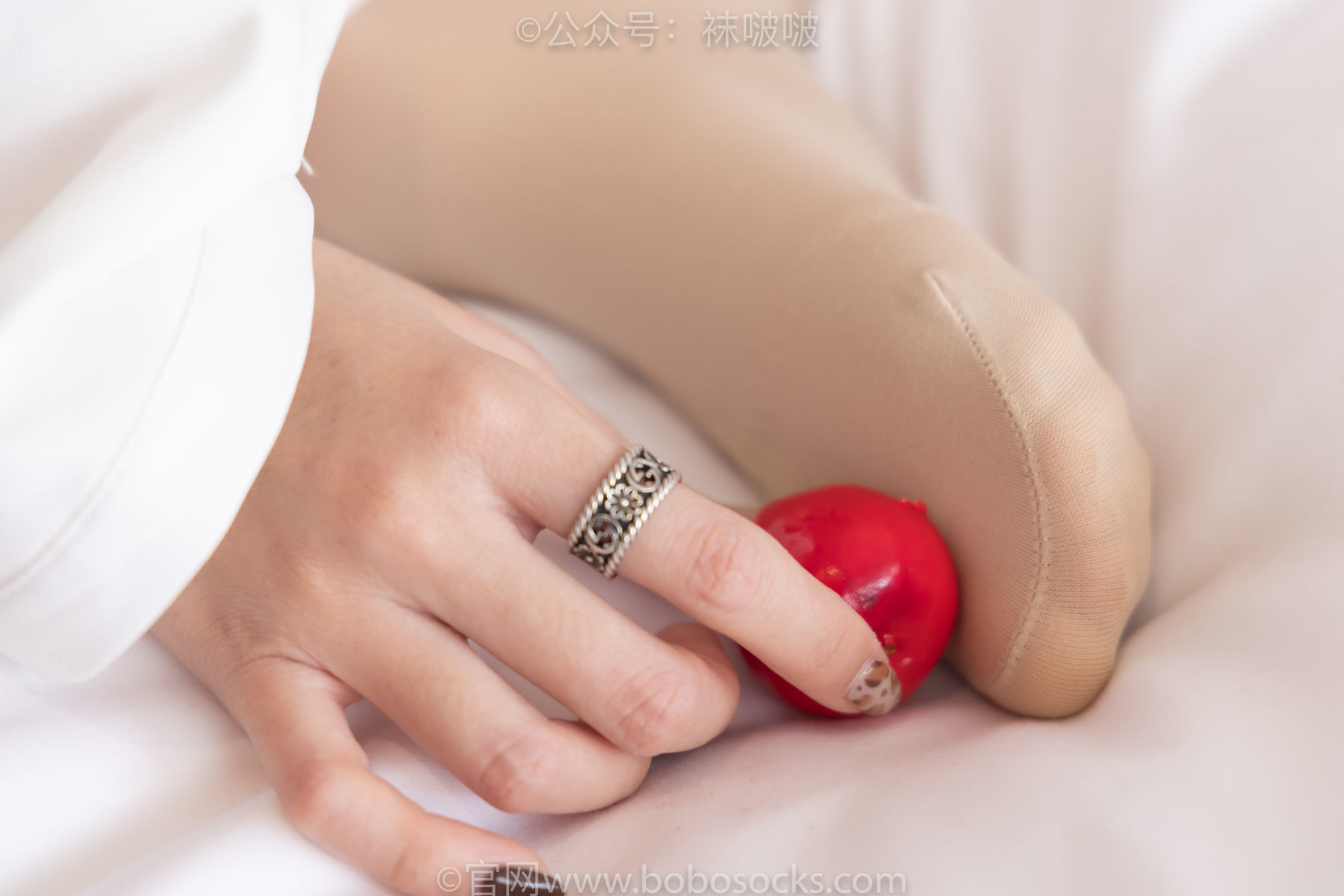 图片[79]-BoBoSocks袜啵啵 No.054 小甜豆与稚予-给大家拜年啦[139P]-六色网
