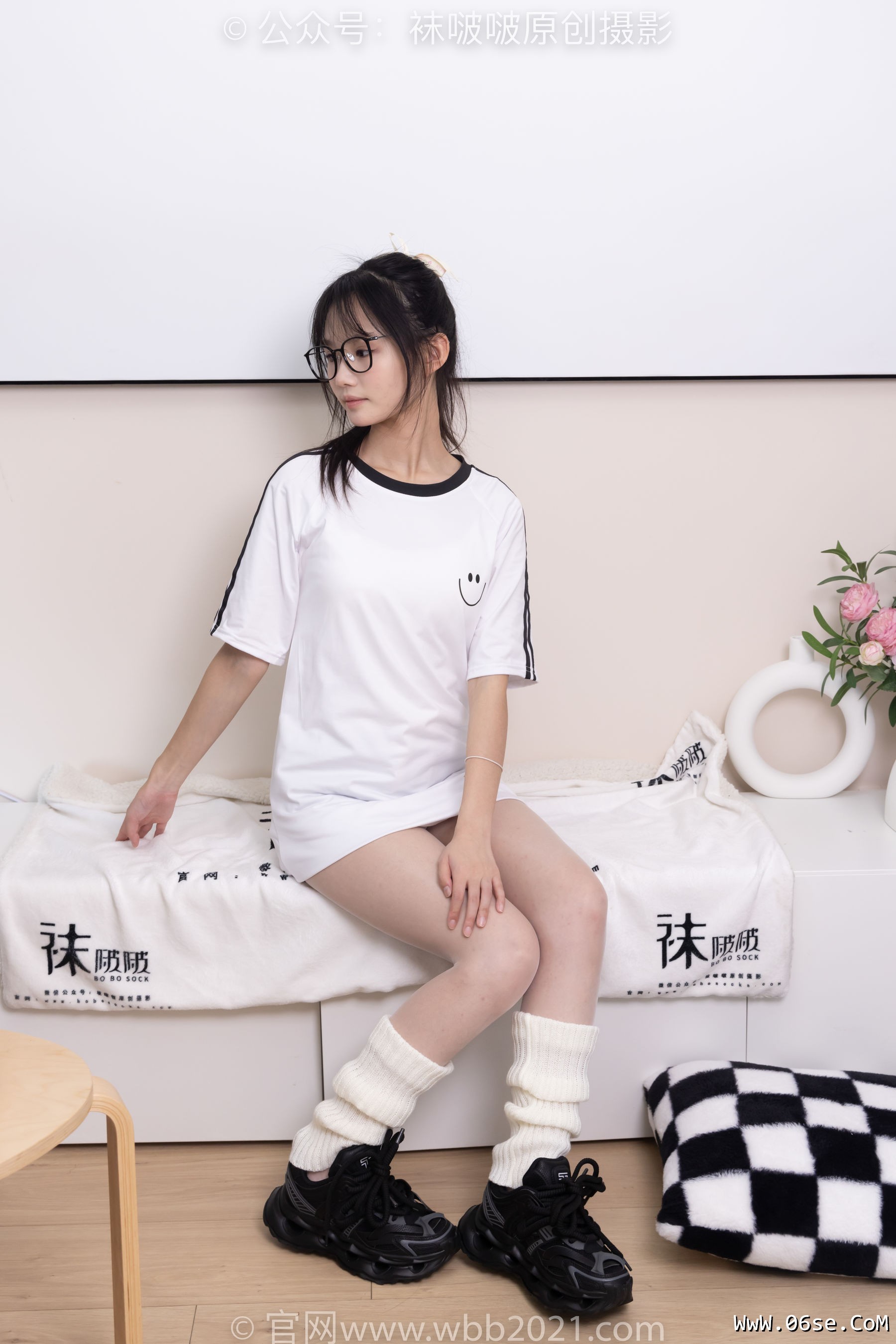图片[60]-BoBoSocks袜啵啵 No.376 甜甜圈 -运动鞋、堆堆袜套、白丝[150P]-六色网