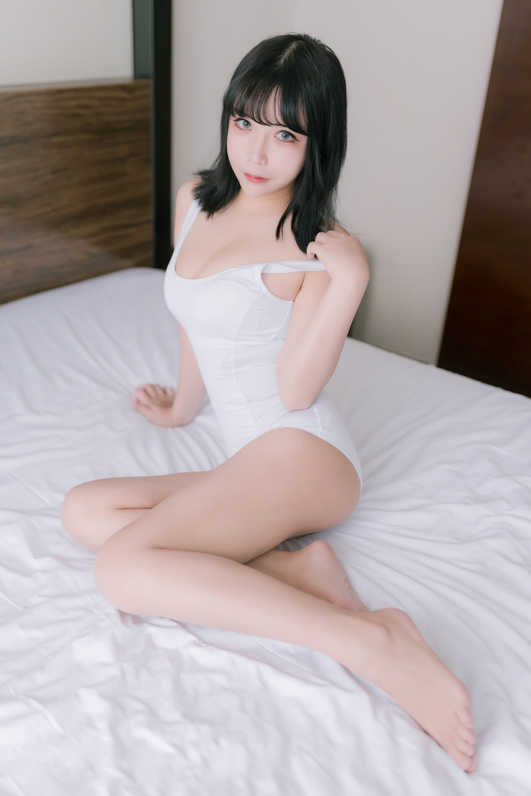 二次元妹子抱走莫子aa 大姐姐[41P]-六色网