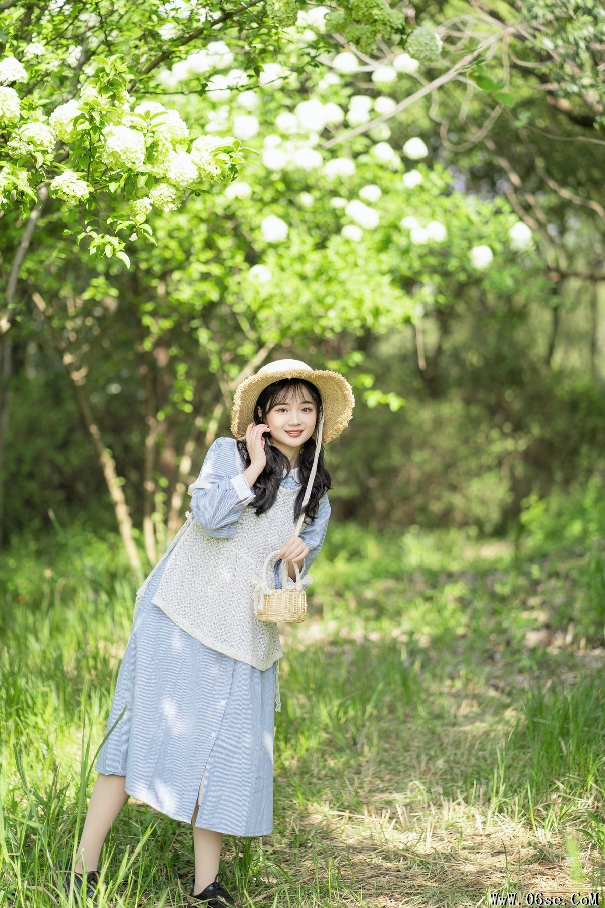 图片[25]-YiTuYu艺图语 Vol.5868 Xiao Ou O[29P]-六色网