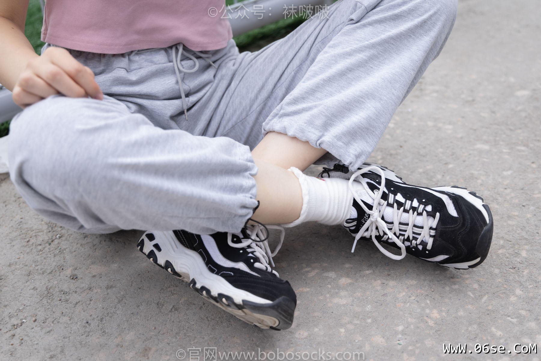 图片[30]-BoBoSocks袜啵啵 No.016 熊熊-斯凯奇运动鞋、棉袜、裸足[147P]-六色网