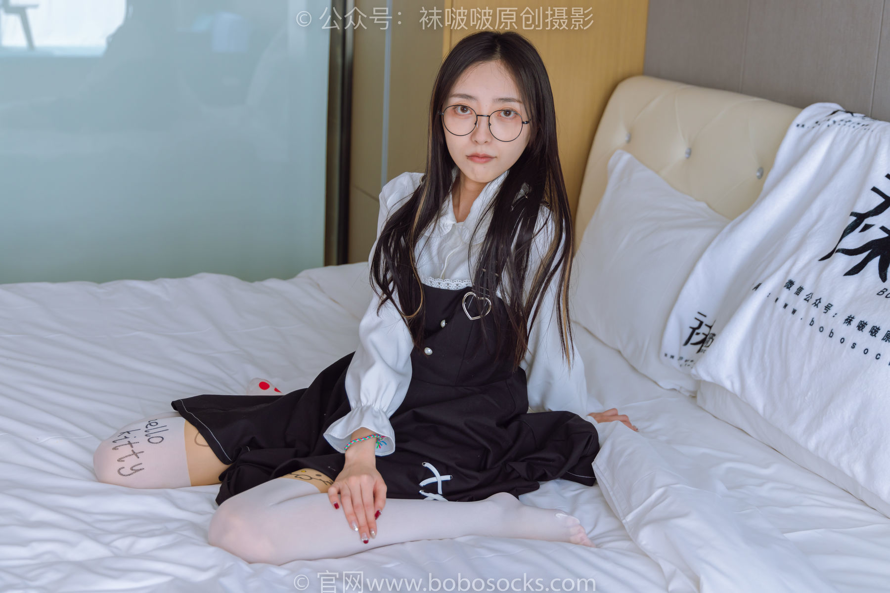 图片[127]-BoBoSocks袜啵啵 No.177 稚予-皮鞋、厚白丝（脚底猫爪印款）[140P]-六色网