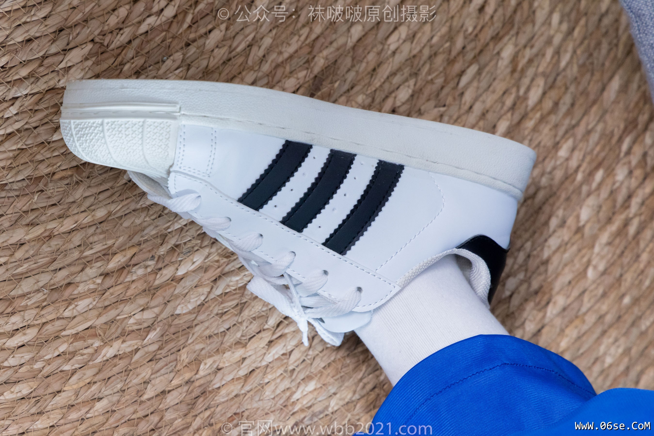 图片[91]-BoBoSocks袜啵啵 No.351 甜甜圈 -板鞋、白棉袜、肉丝、校服裤里丝[150P]-六色网