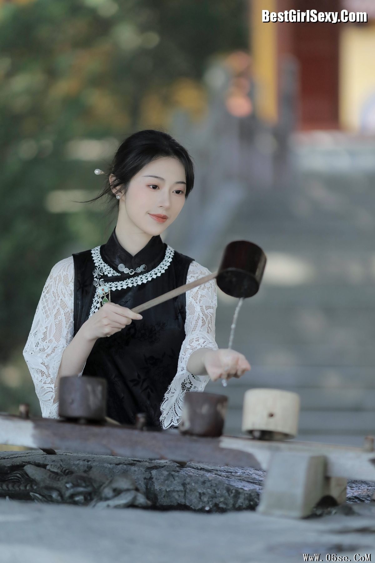 图片[4]-YiTuYu艺图语 Vol.3879 Fen Mian Gu Niang[28P]-六色网