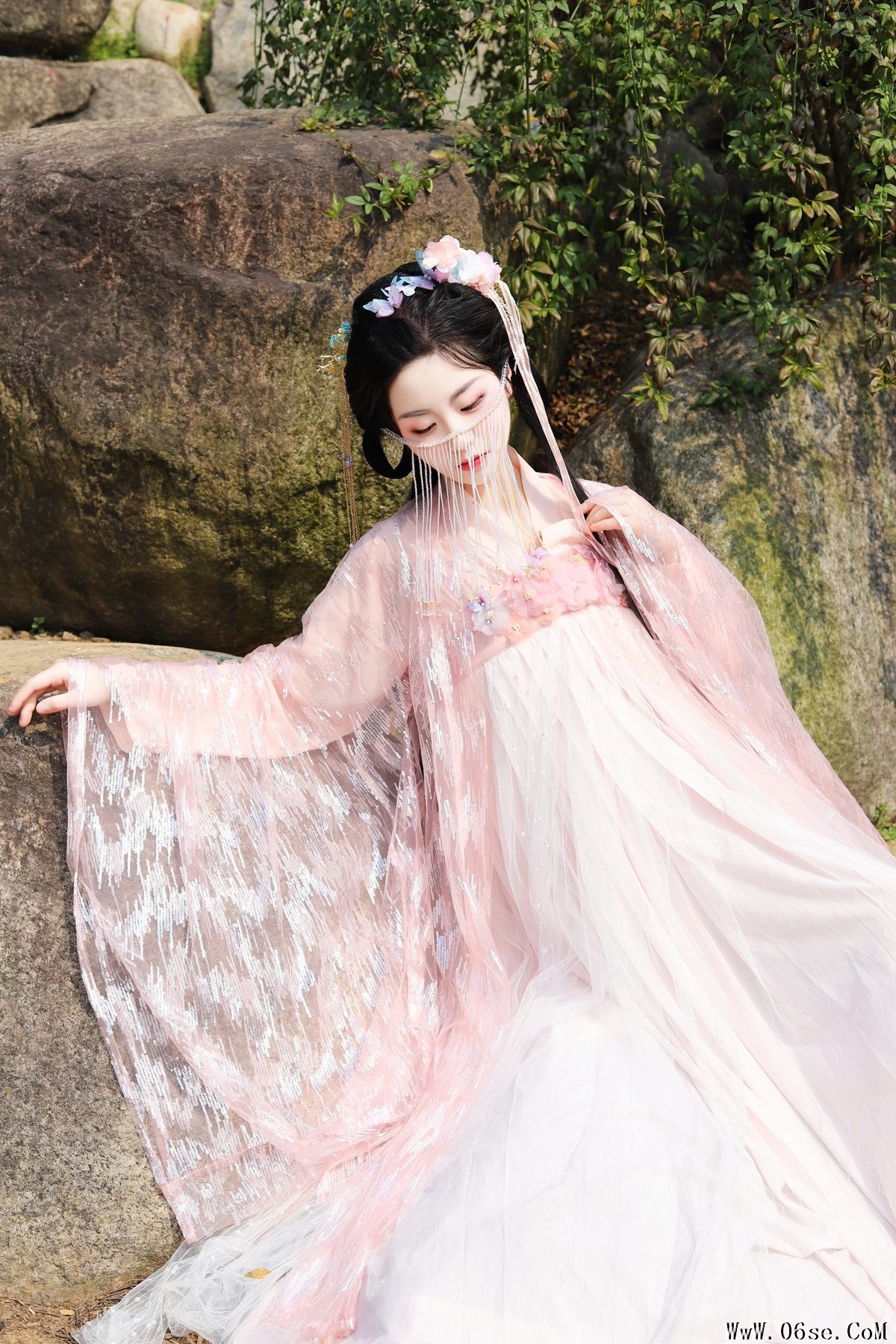 图片[4]-YiTuYu艺图语 Vol.5791 Bu Ke Ai De He He Miao[24P]-六色网