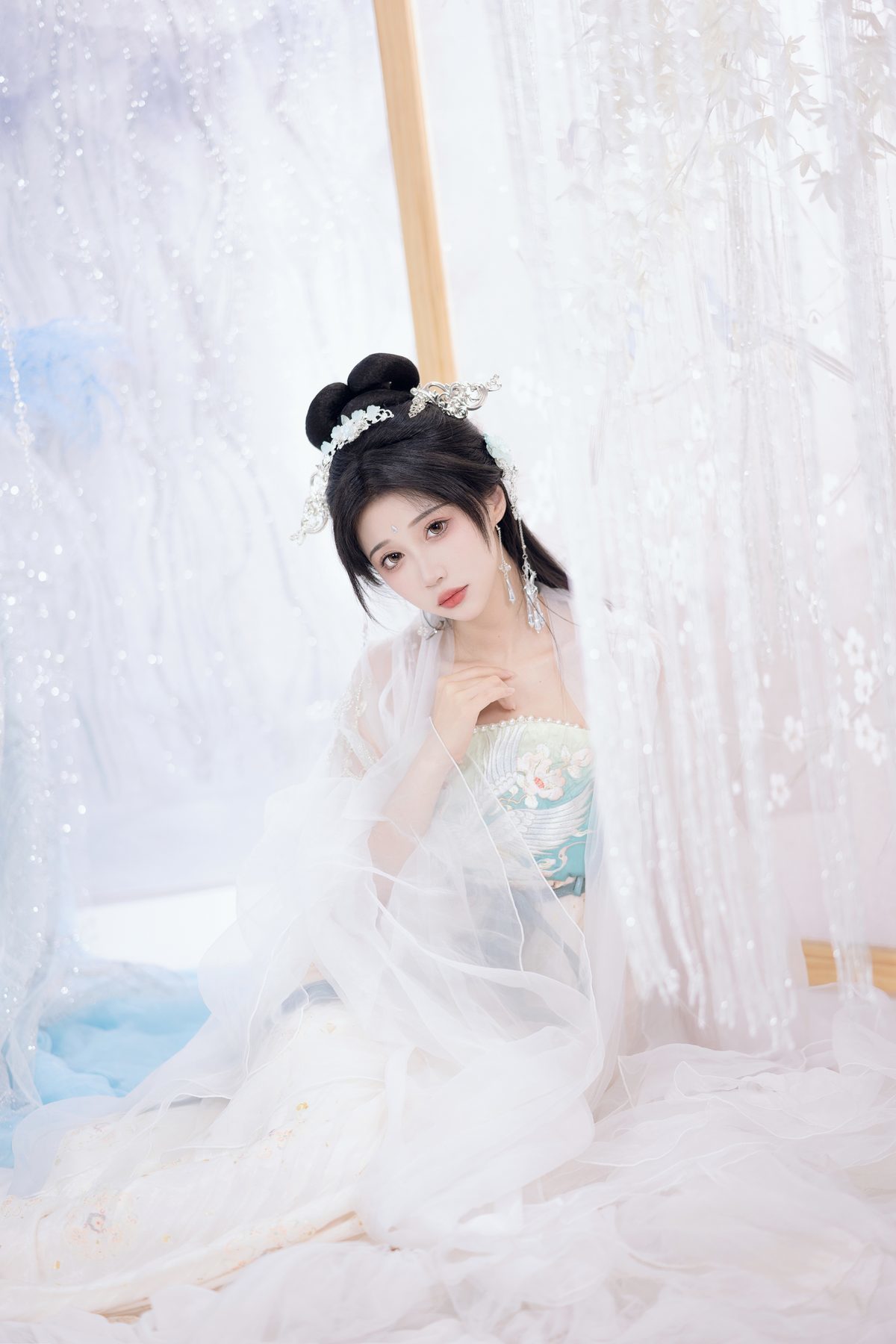 图片[26]-YiTuYu艺图语 Vol.5343 Qi Luo Sheng De Xiao Su Su[26P]-六色网