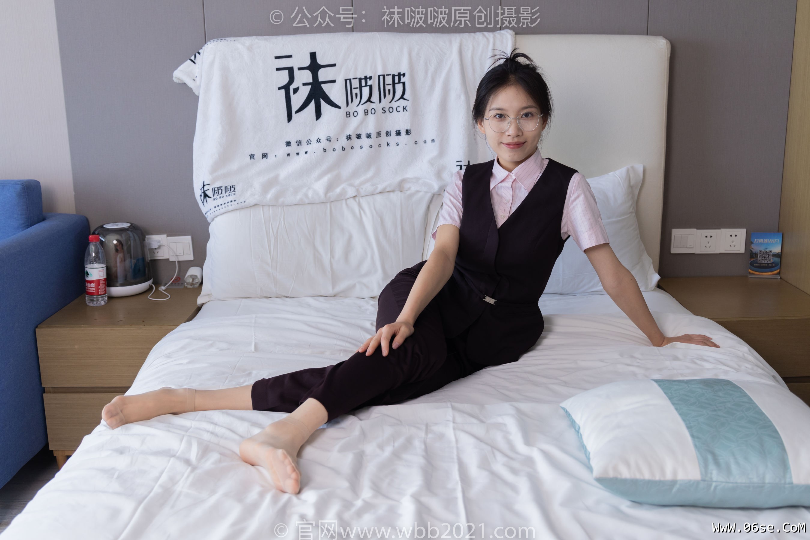 图片[9]-BoBoSocks袜啵啵 No.271 芝士 -平底鞋、短肉丝、银行制服[146P]-六色网