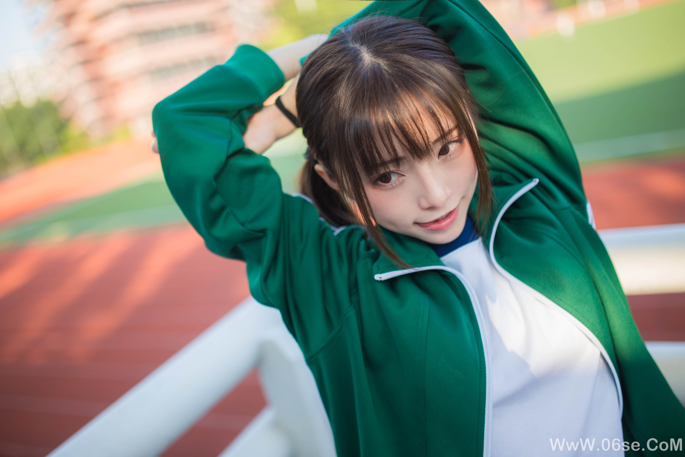 图片[10]-动漫博主Kitaro_绮太郎 绿色运动服女孩[18P]-六色网