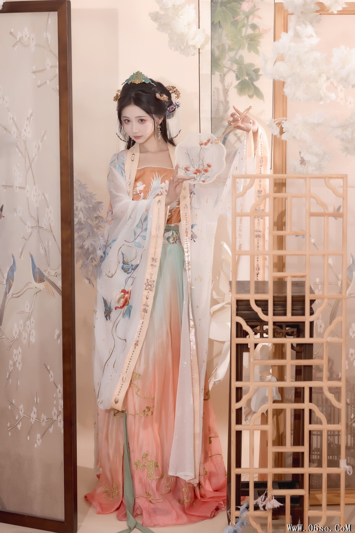图片[18]-YiTuYu艺图语 Vol.7470 Qi Luo Sheng De Xiao Su Su[28P]-六色网