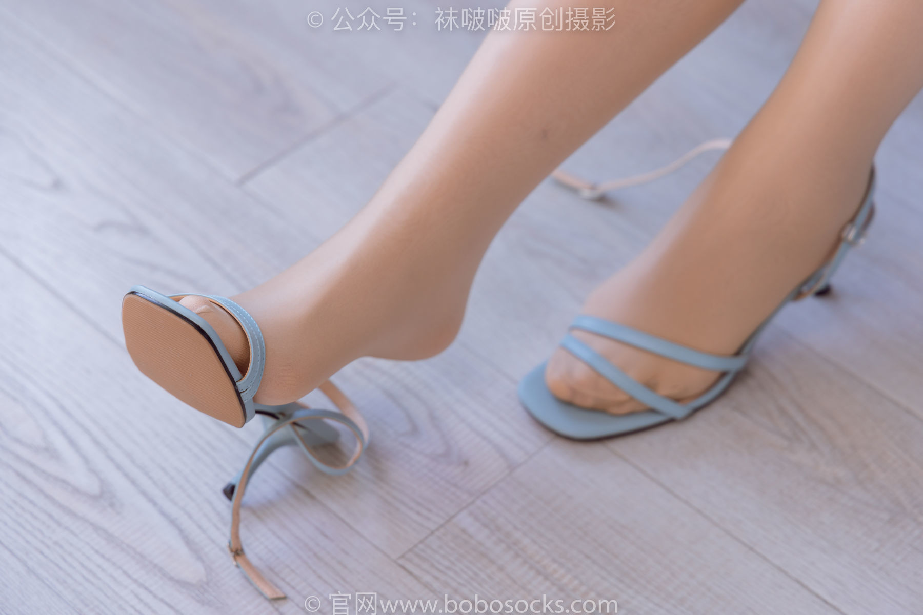 图片[83]-BoBoSocks袜啵啵 No.170 周周-两双高跟凉鞋、油亮肉丝、厚肉丝、两双丝袜叠穿[158P]-六色网