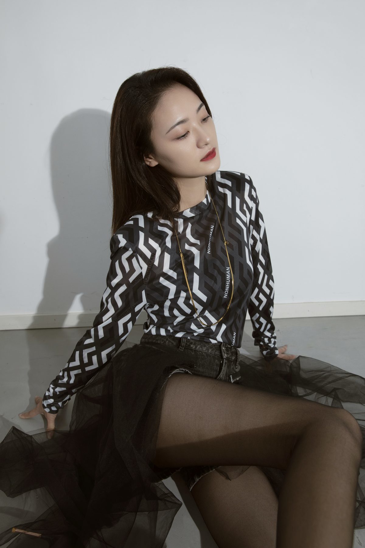 图片[21]-YiTuYu艺图语 Vol.5517 Zhou Xu Xu[37P]-六色网
