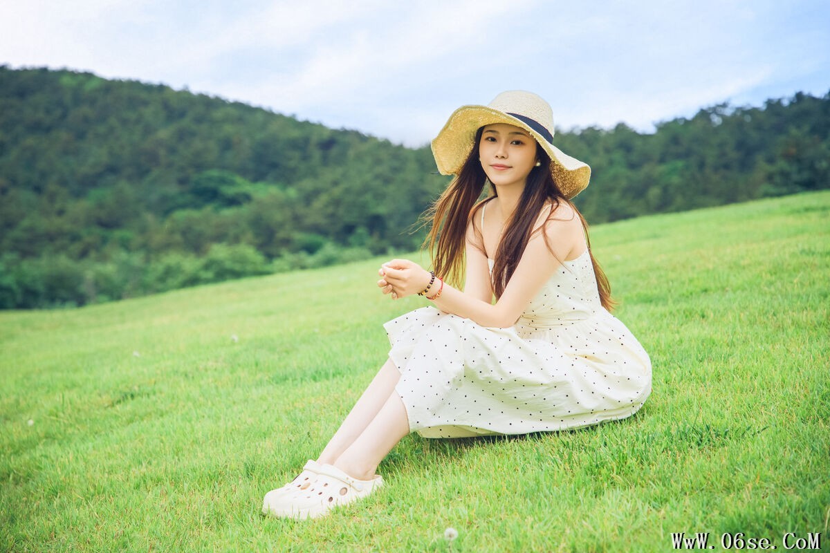 图片[7]-YiTuYu艺图语 Vol.7332 Fei Tian Xiao Mo Nu[32P]-六色网
