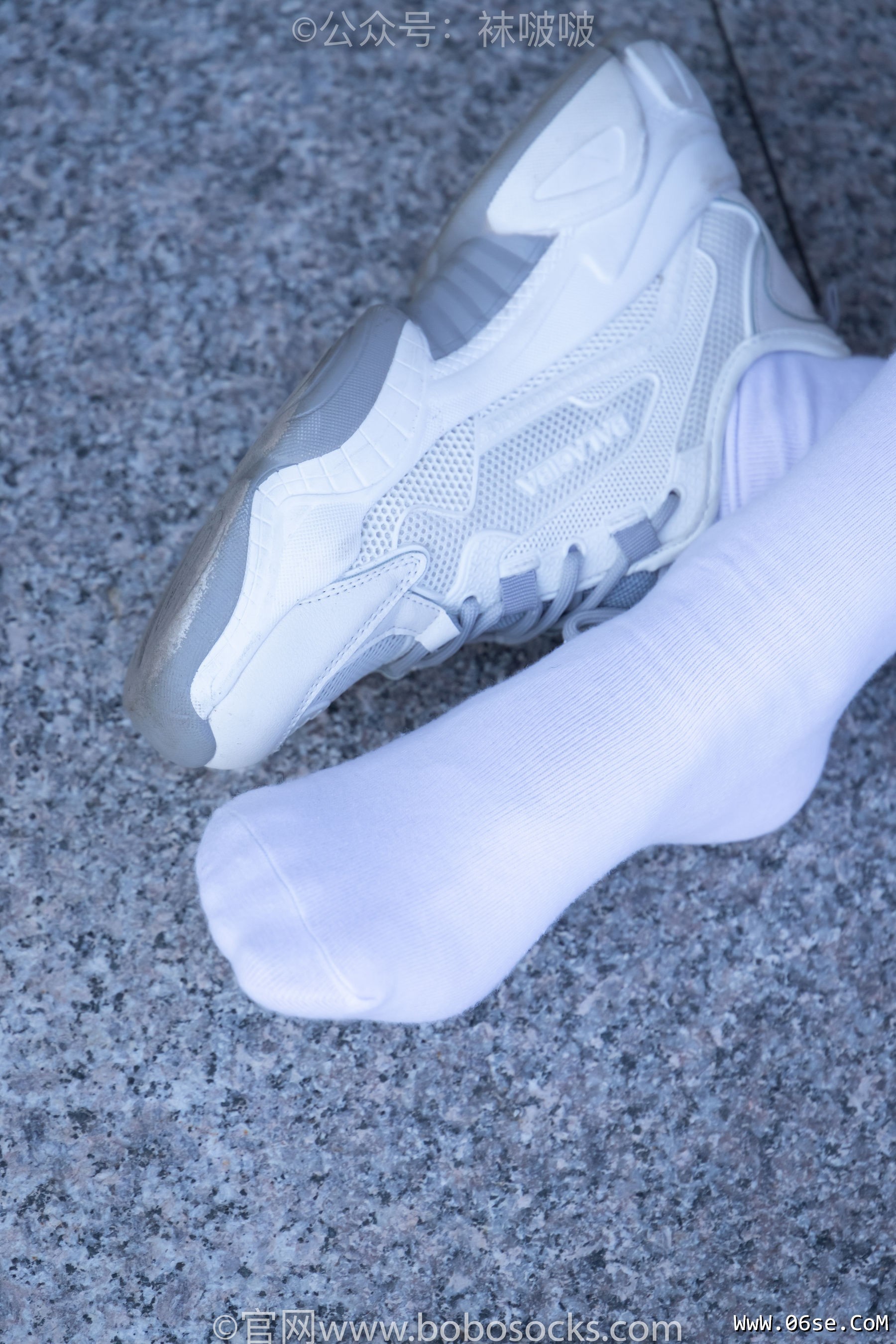 图片[37]-BoBoSocks袜啵啵 No.006 小米-运动鞋、白色小腿袜、裸足[130P]-六色网