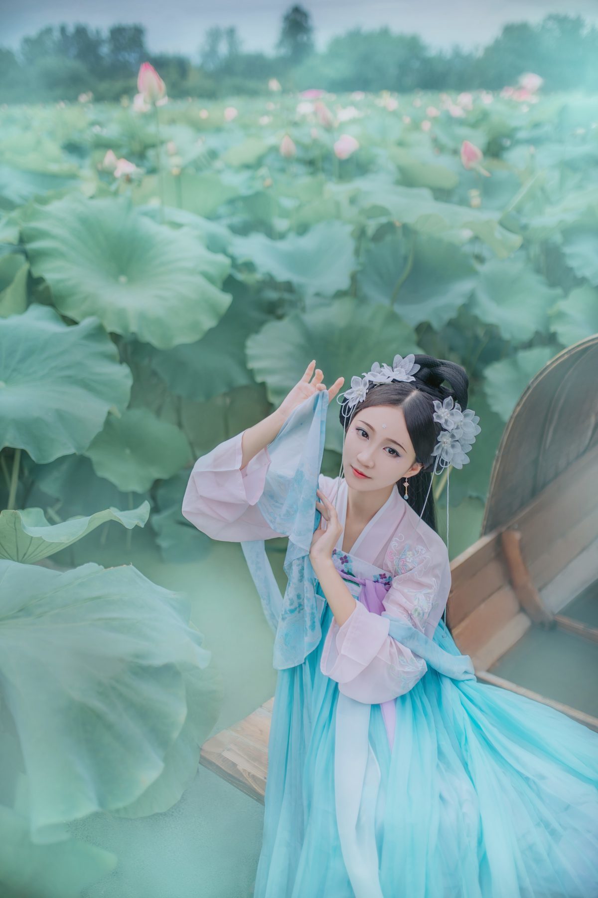 图片[14]-YiTuYu艺图语 Vol.4165 Qi Luo Sheng De Xiao Su Su[22P]-六色网