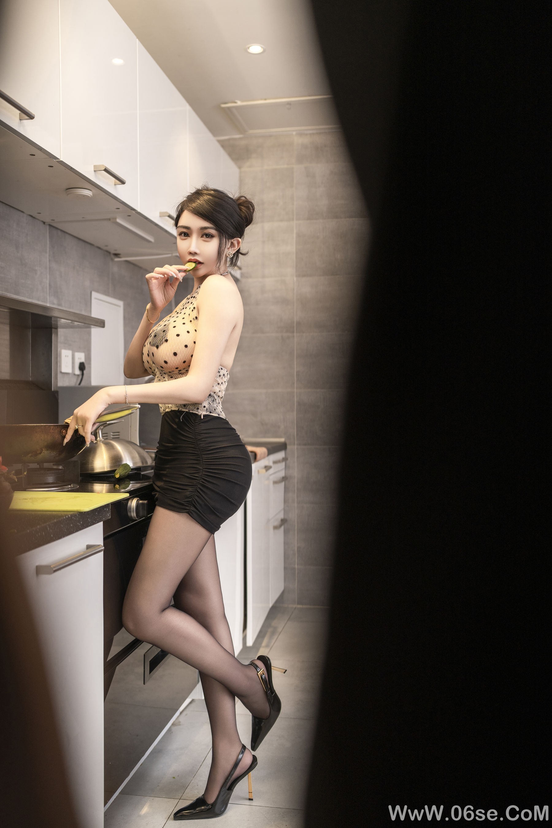 图片[8]-李若汐 – 厨房女仆[93P]-六色网