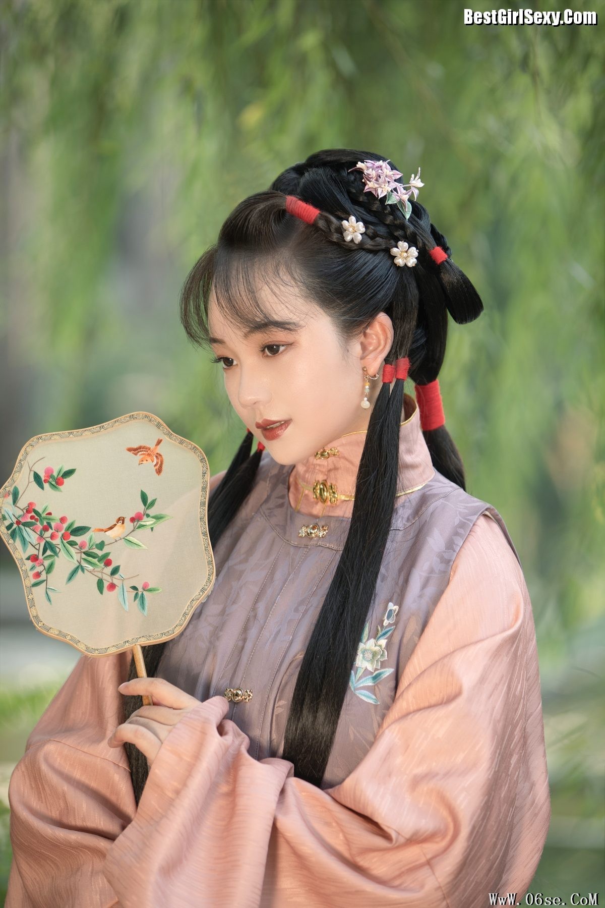 图片[24]-YiTuYu艺图语 Vol.4072 Qiu Da Da[26P]-六色网