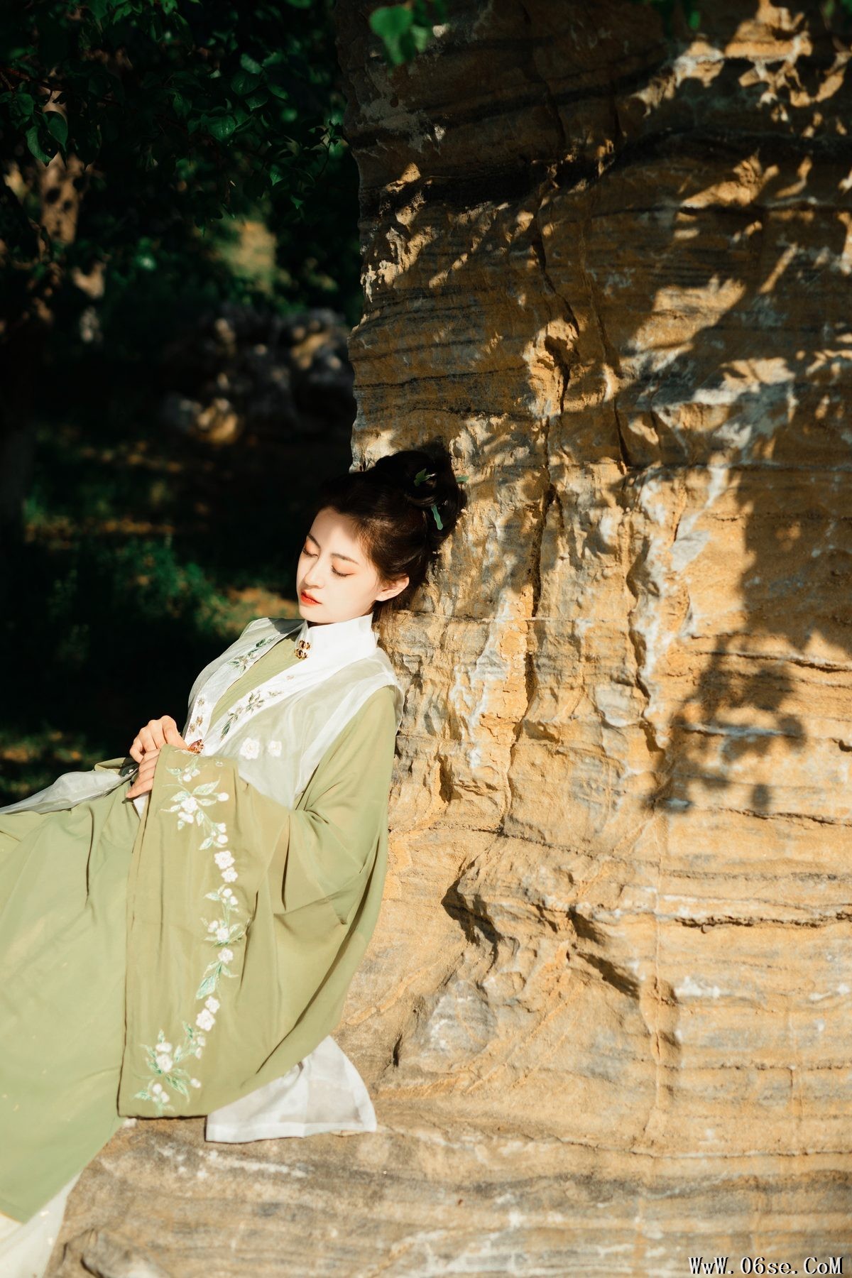 图片[23]-YiTuYu艺图语 Vol.4607 Yi Xuan[58P]-六色网