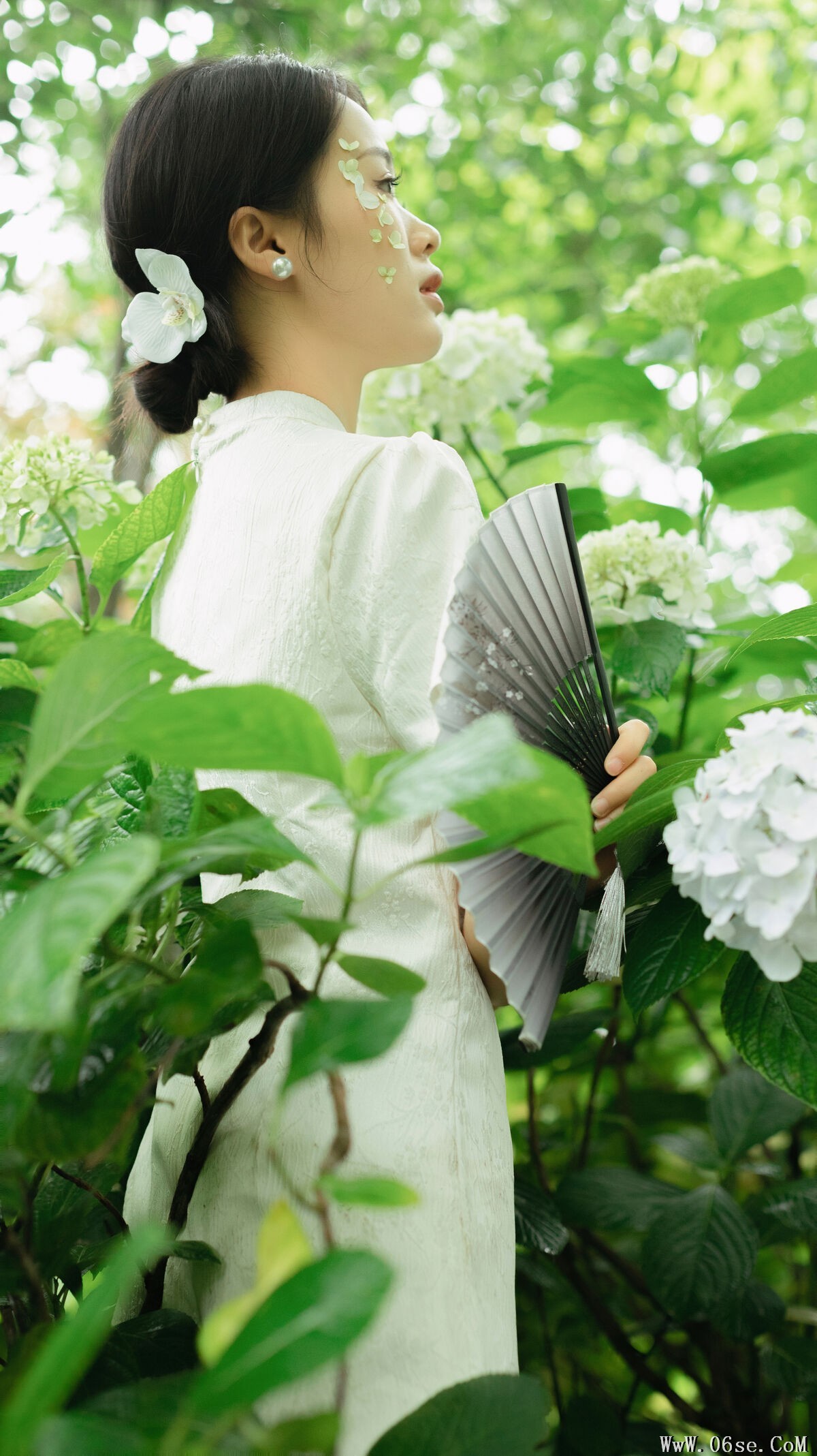 图片[20]-YiTuYu艺图语 Vol.7303 Yi[27P]-六色网