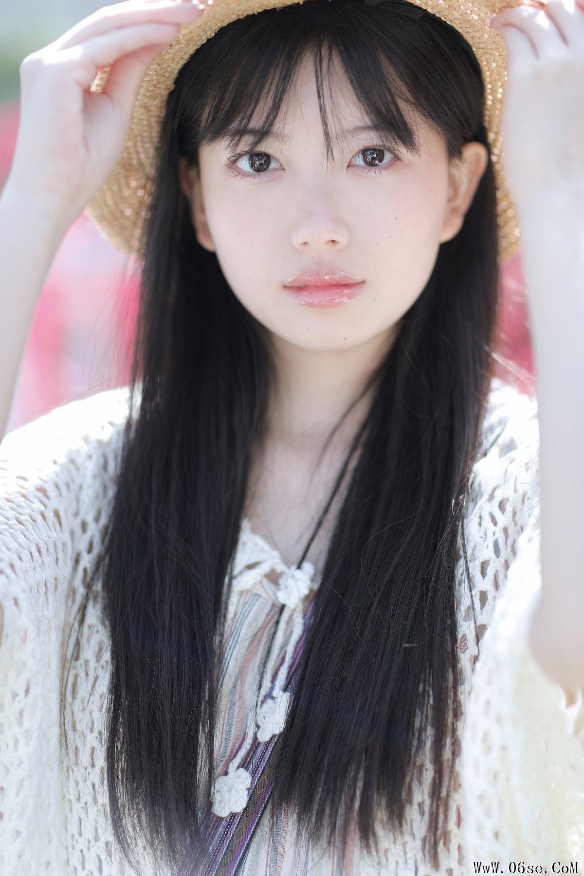 图片[8]-YiTuYu艺图语 Vol.3378 Qiu Yang Yi He[25P]-六色网