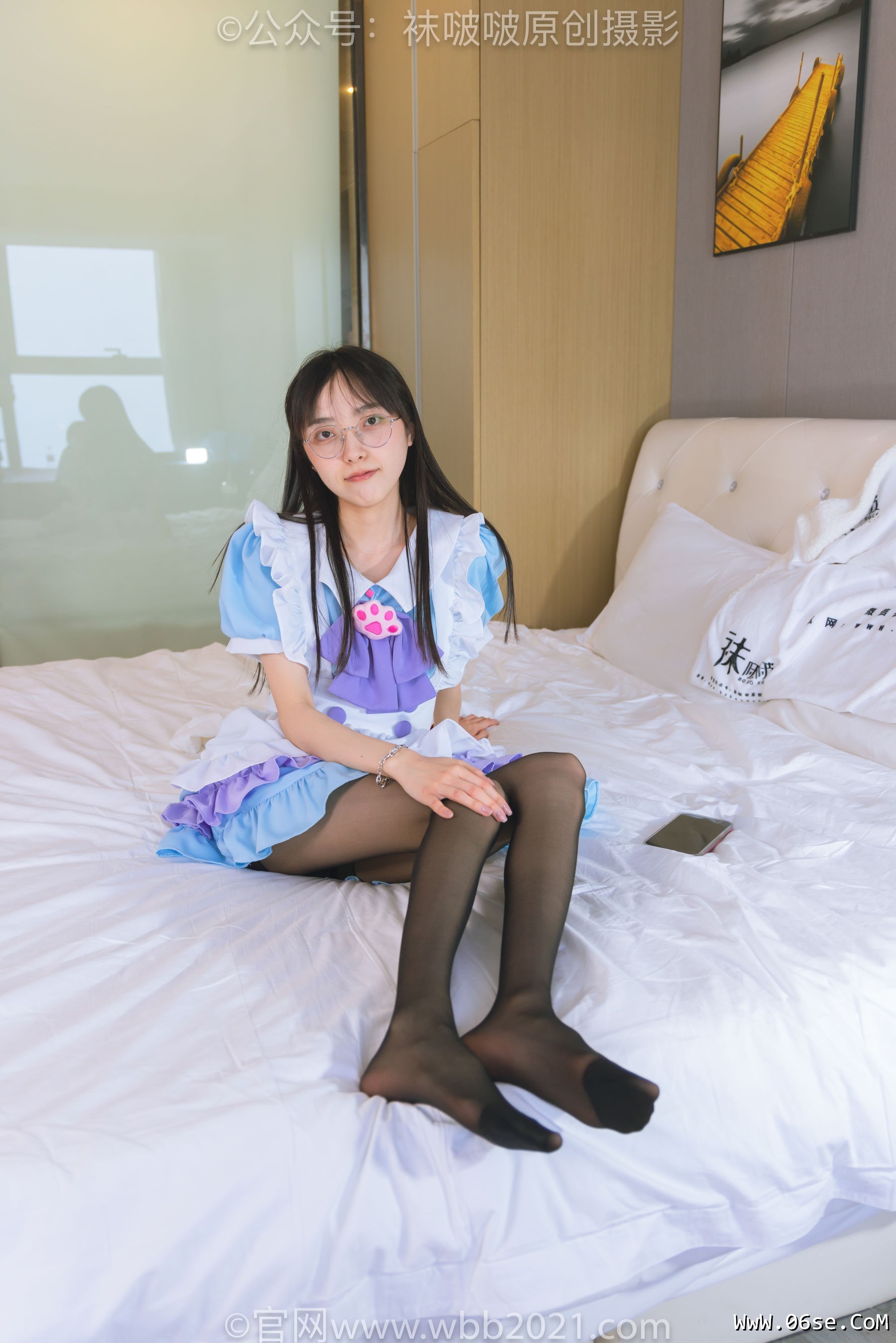 图片[87]-BoBoSocks袜啵啵 No.437 稚予 -女仆装、人字拖、薄黑丝、白棉袜、裸足[140P]-六色网