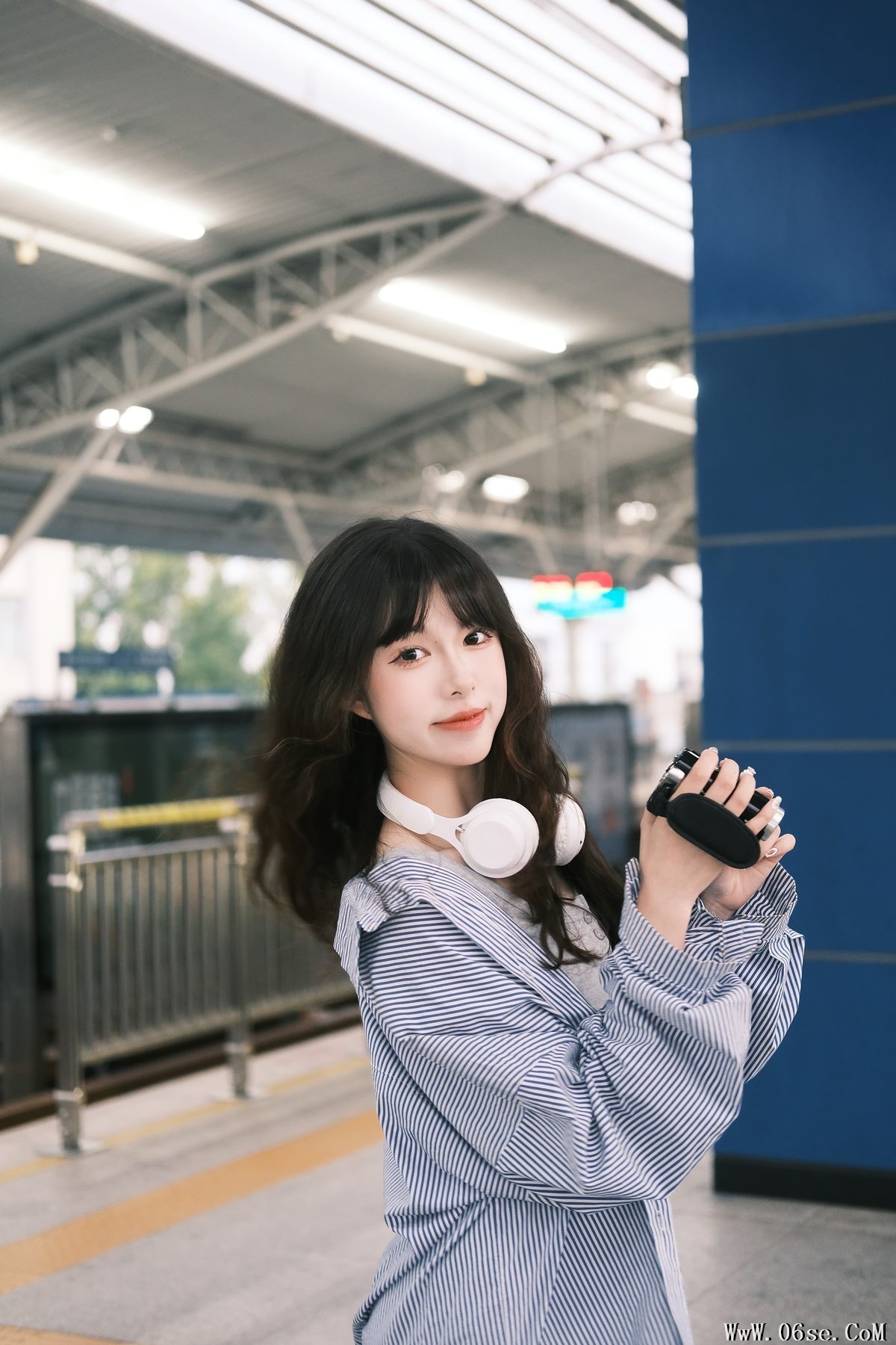 图片[7]-YiTuYu艺图语 Vol.5530 Lin Lin[24P]-六色网
