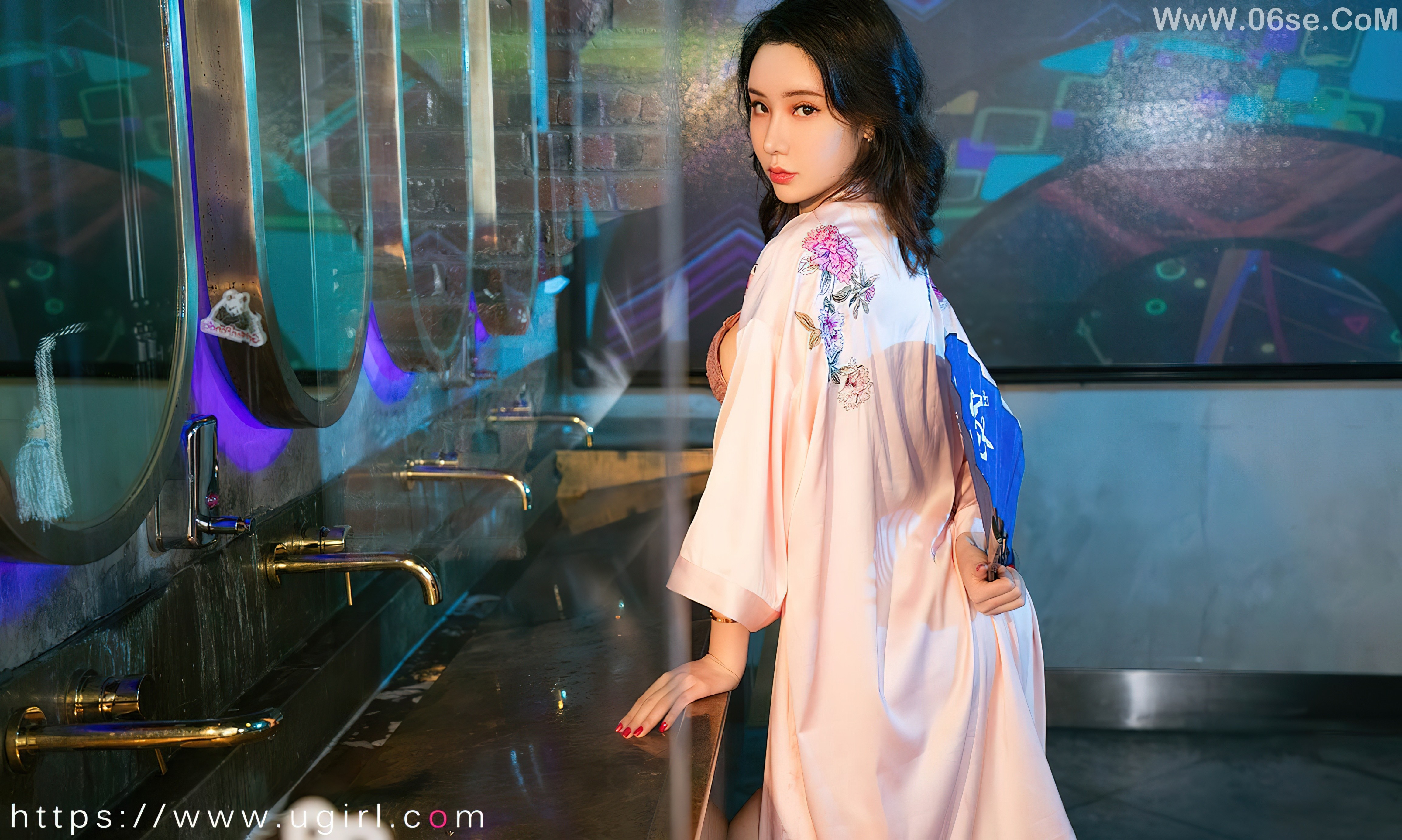 图片[30]-UGIRLS – Ai You Wu App No.2521 Irene – Meng Qi Qi (萌琪琪)-六色网