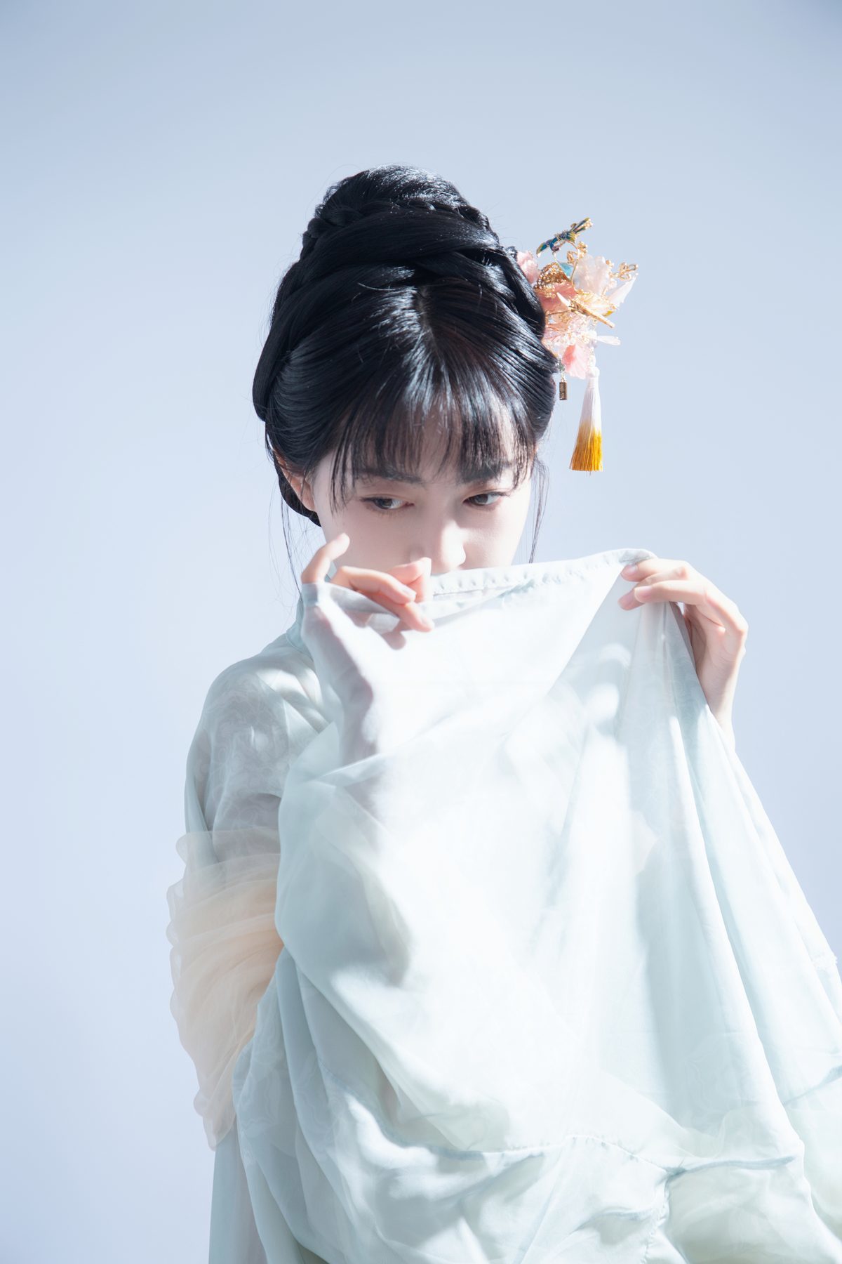 图片[16]-YiTuYu艺图语 Vol.6044 Yi Xuan[22P]-六色网