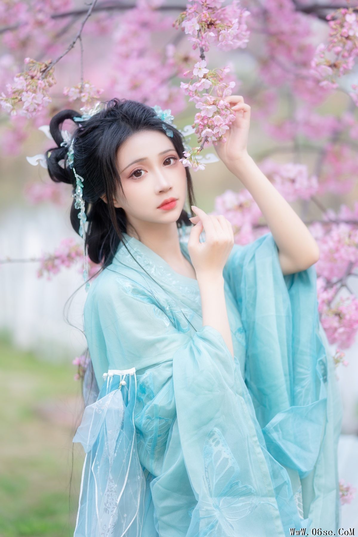 图片[25]-YiTuYu艺图语 Vol.4212 Qi Luo Sheng De Xiao Su Su[29P]-六色网