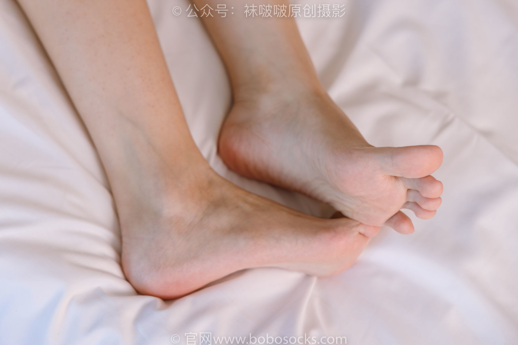 图片[132]-BoBoSocks袜啵啵 No.190 小安-两双高跟鞋、两双船袜、裸足[160P]-六色网