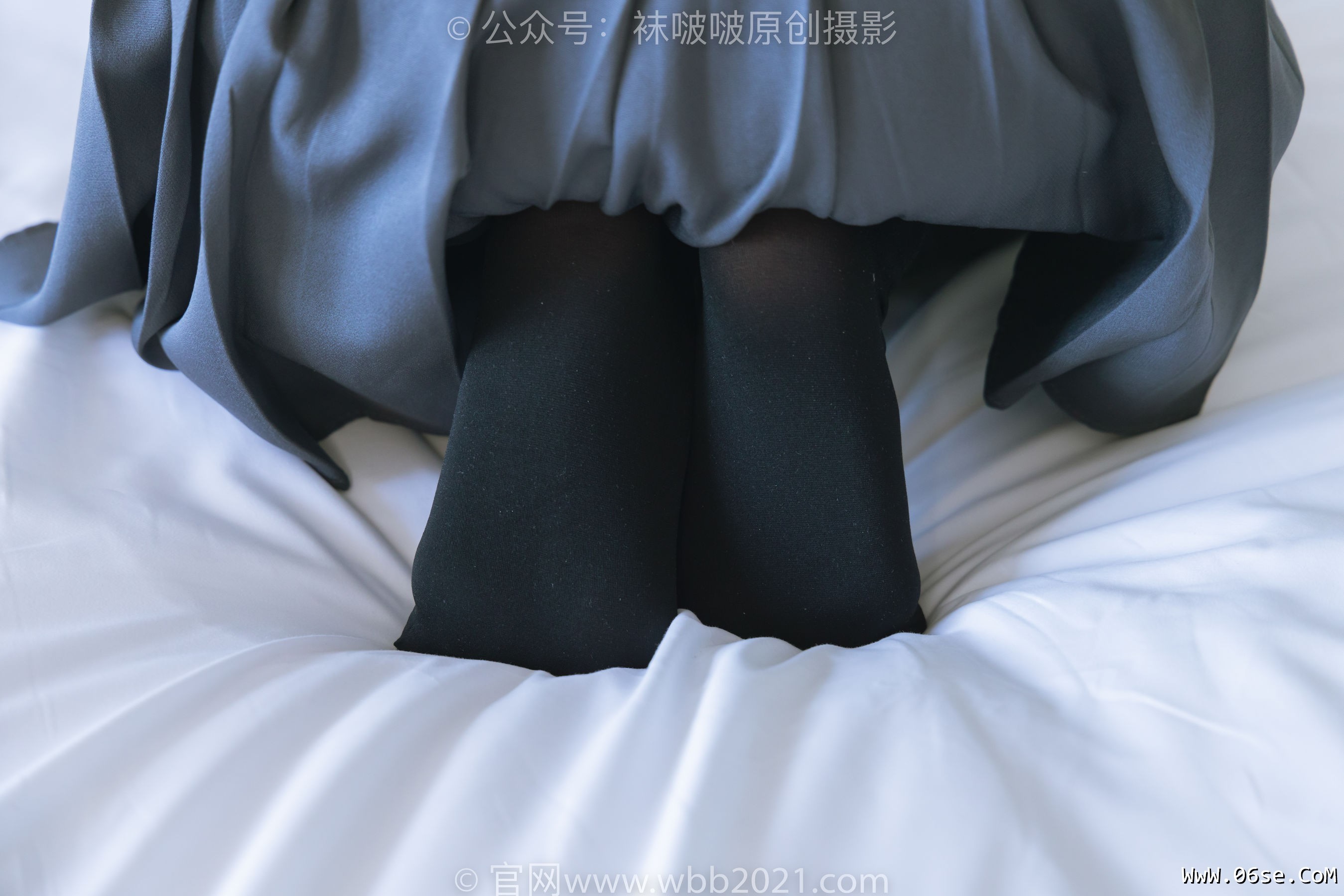 图片[127]-BoBoSocks袜啵啵 No.315 小沫 -平底鞋、厚黑丝、模特穿鞋及丝袜踩玩偶小熊剧情[140P]-六色网