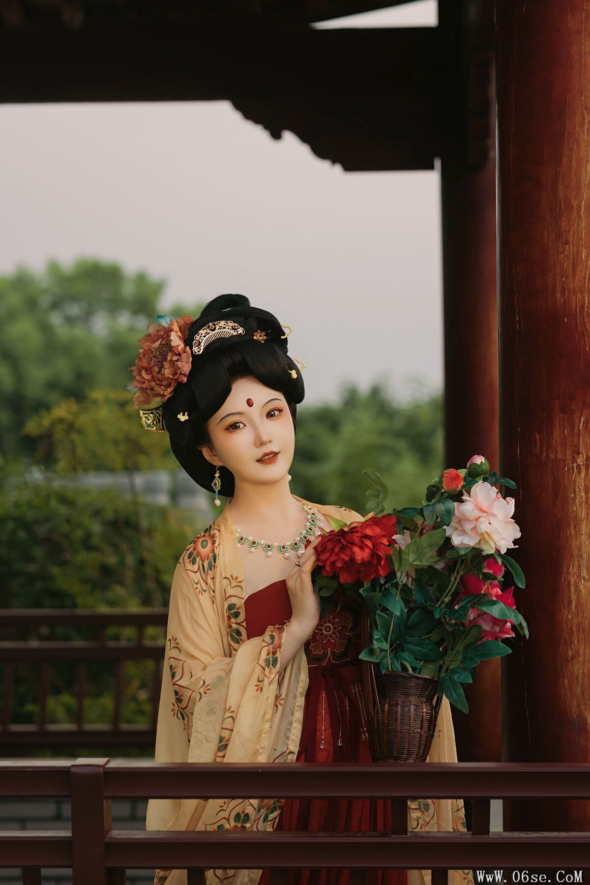 图片[25]-YiTuYu艺图语 Vol.7800 Lu Lu Haley[28P]-六色网