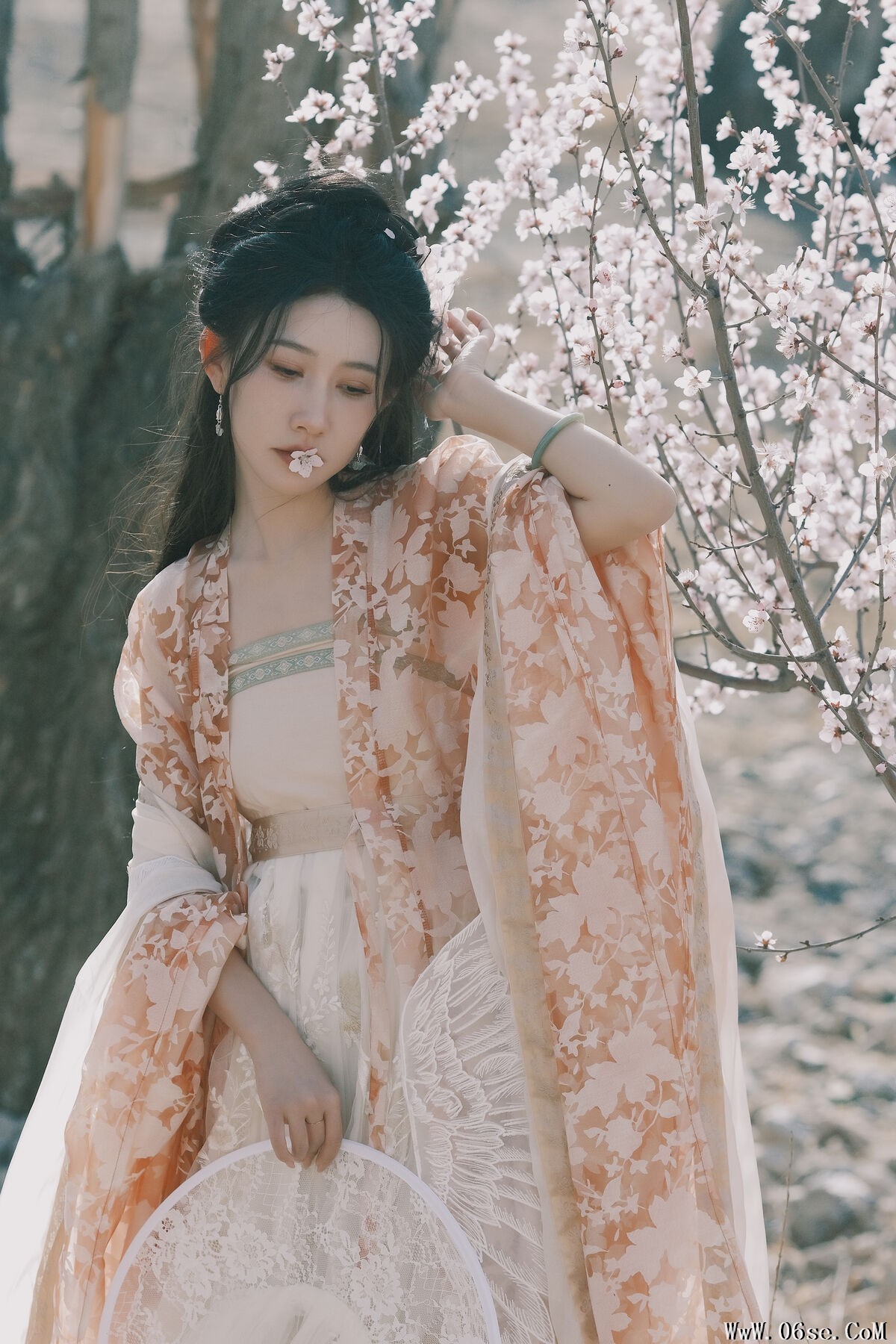 图片[21]-YiTuYu艺图语 Vol.7275 Xiao Bei Ke Qing Bu Yao Fang Qi[25P]-六色网