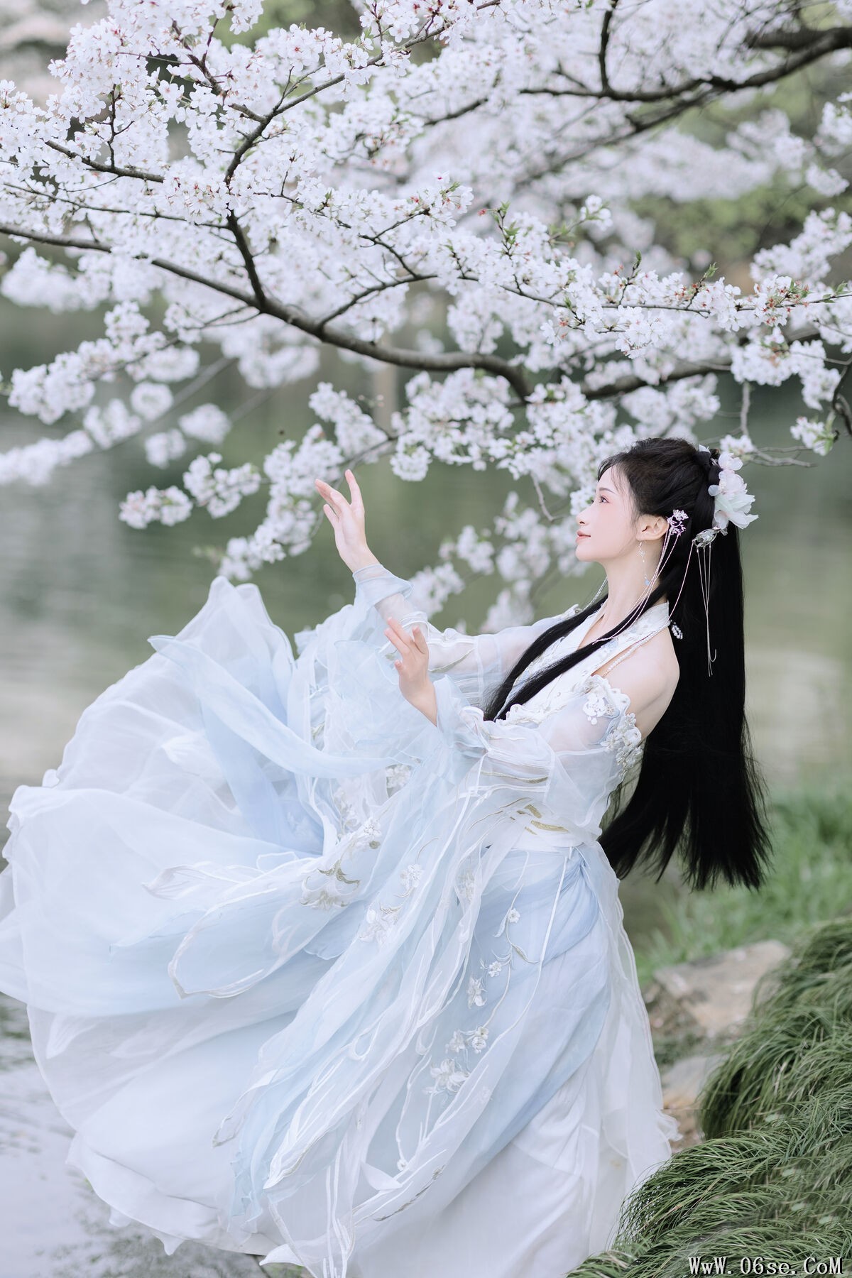 图片[8]-YiTuYu艺图语 Vol.7069 Mou Xiao Yao[23P]-六色网