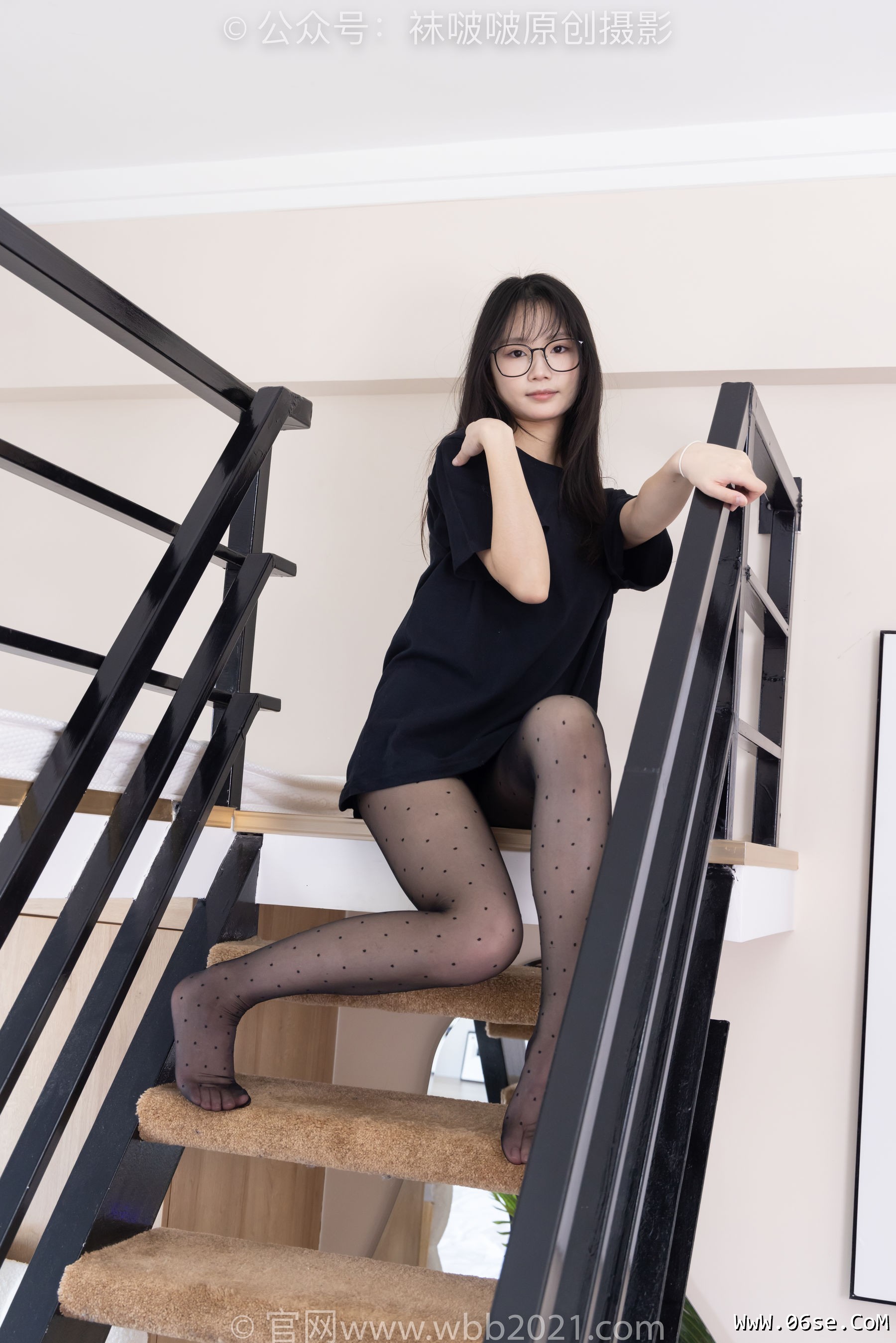 图片[52]-BoBoSocks袜啵啵 No.418 甜甜圈 – 板鞋、白棉袜、波点黑丝[145P]-六色网