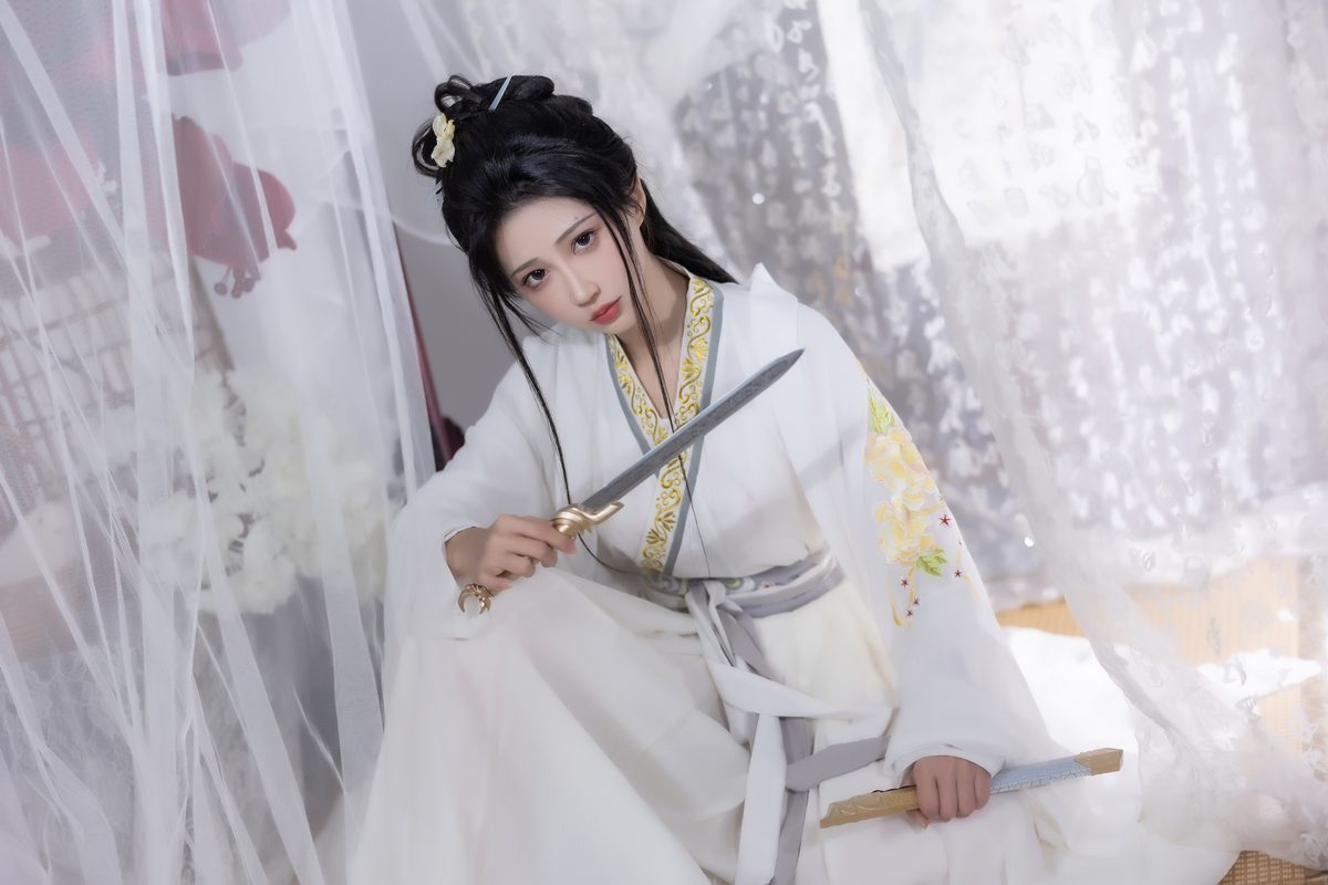 图片[26]-YiTuYu艺图语 Vol.3755 Qi Luo Sheng De Xiao Su Su[26P]-六色网