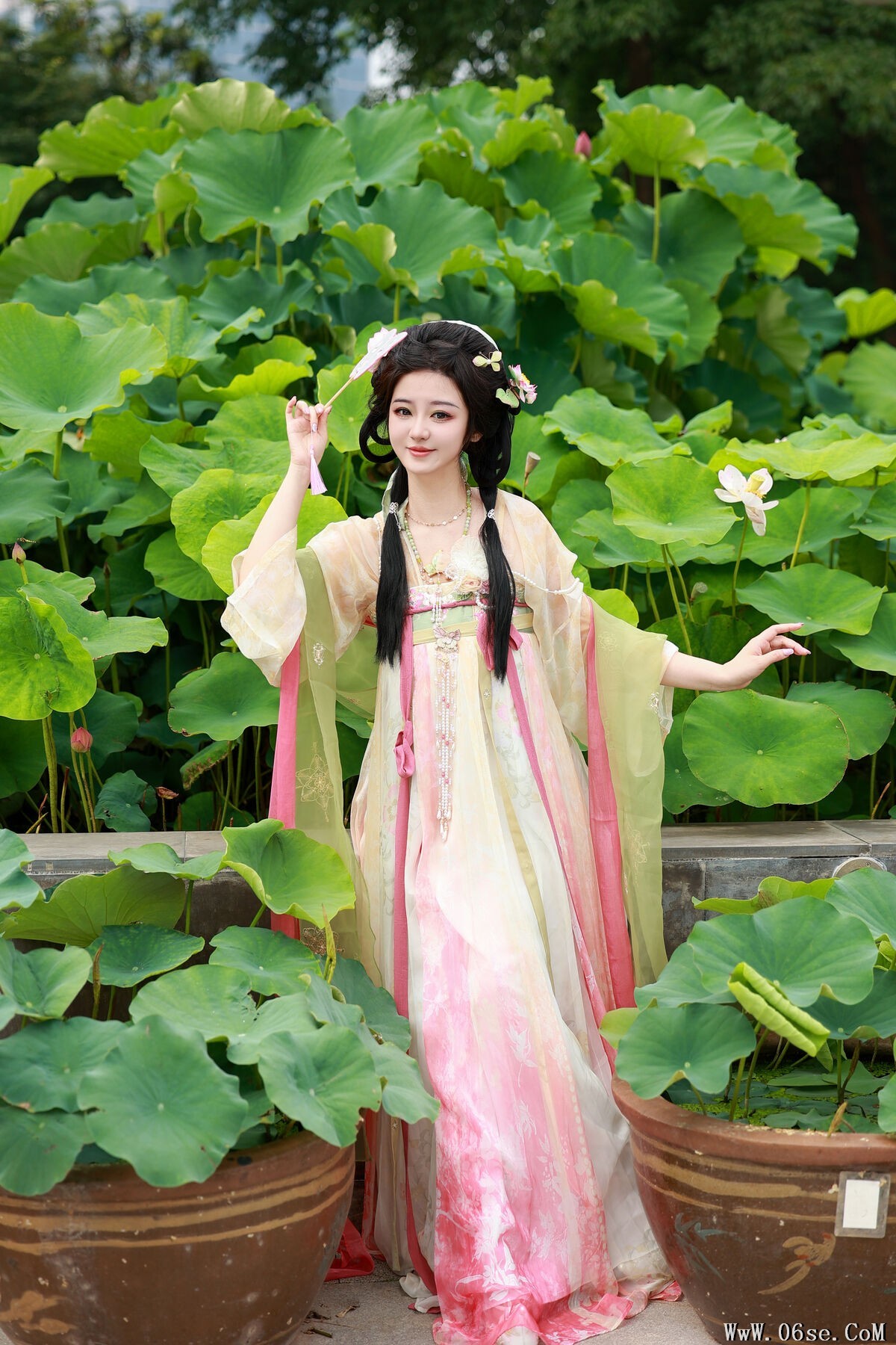 图片[15]-YiTuYu艺图语 Vol.7542 Bu Ke Ai De He He Miao[24P]-六色网