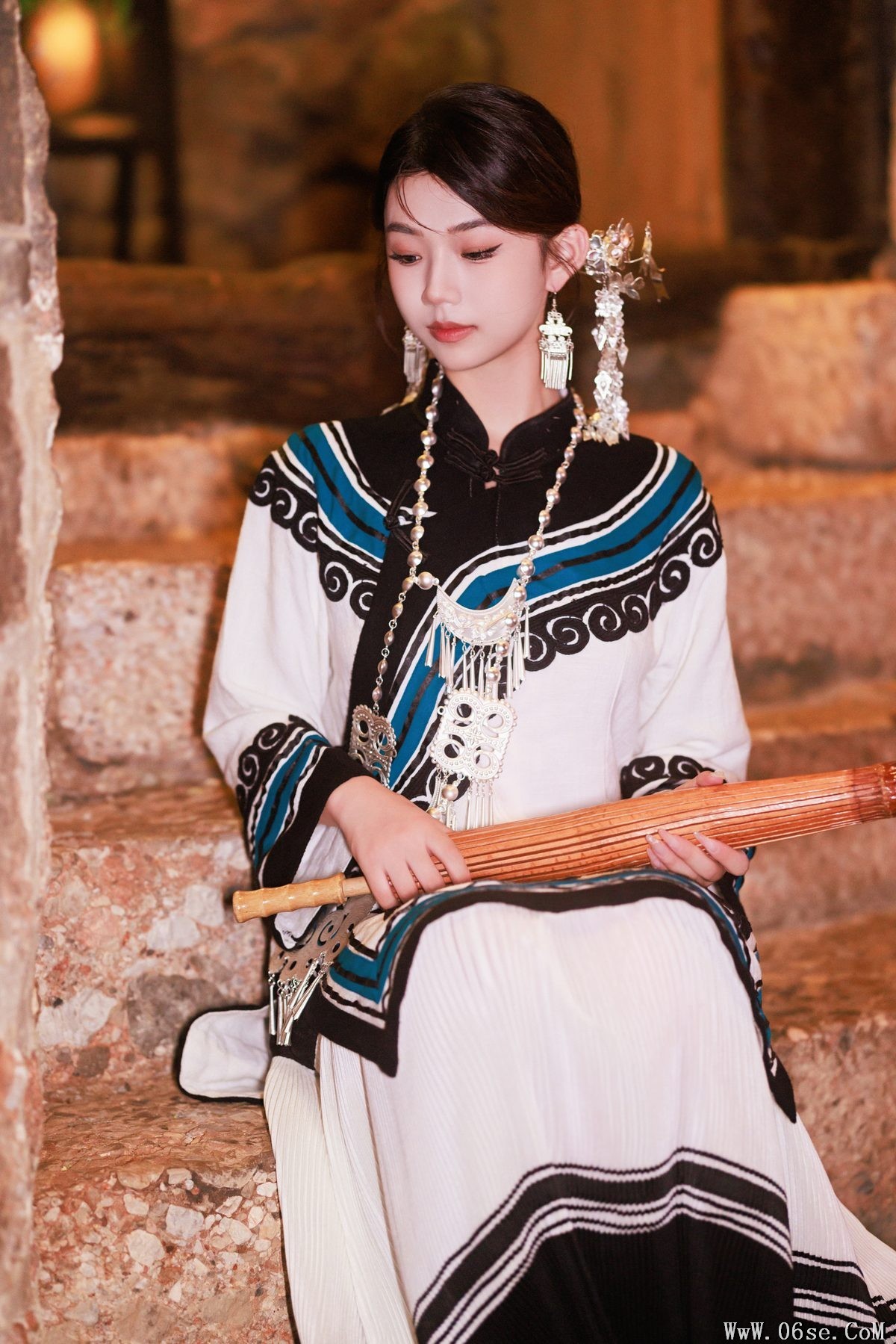 图片[13]-YiTuYu艺图语 Vol.5057 Pei Tong Xue[60P]-六色网