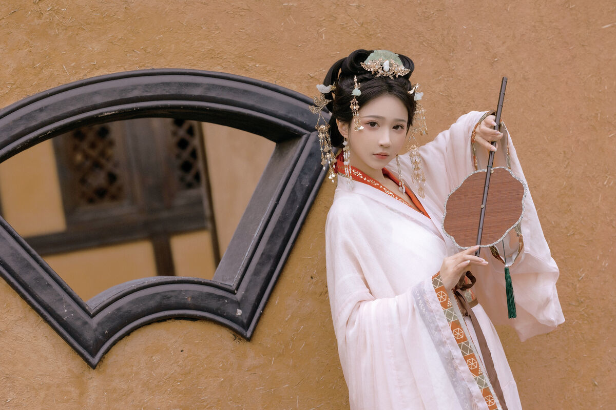 图片[18]-YiTuYu艺图语 Vol.6337 Qi Luo Sheng De Xiao Su Su[26P]-六色网
