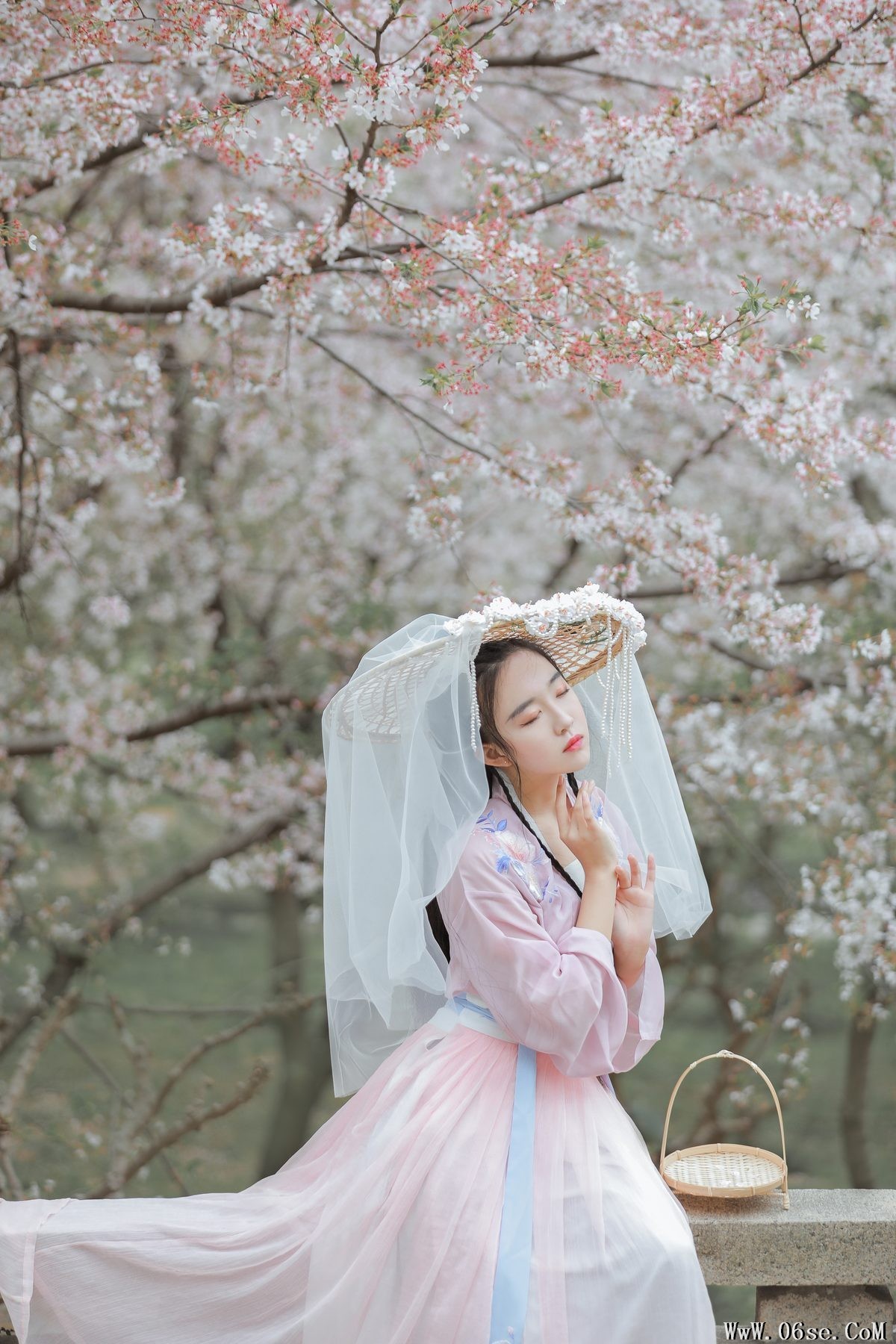 图片[22]-YiTuYu艺图语 Vol.3787 Zhi Xiu[25P]-六色网